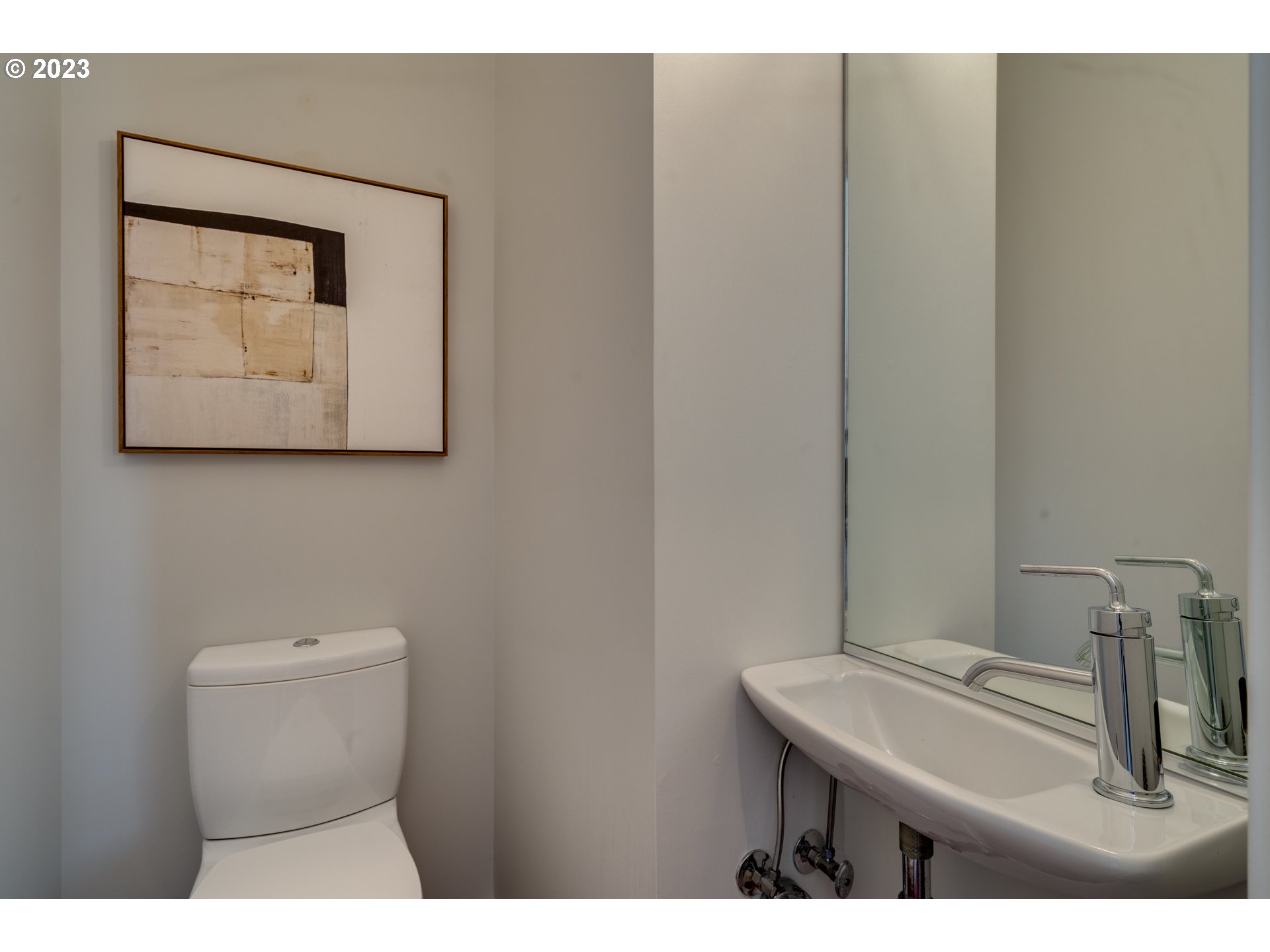 Photo #5: 23231781 Listing 