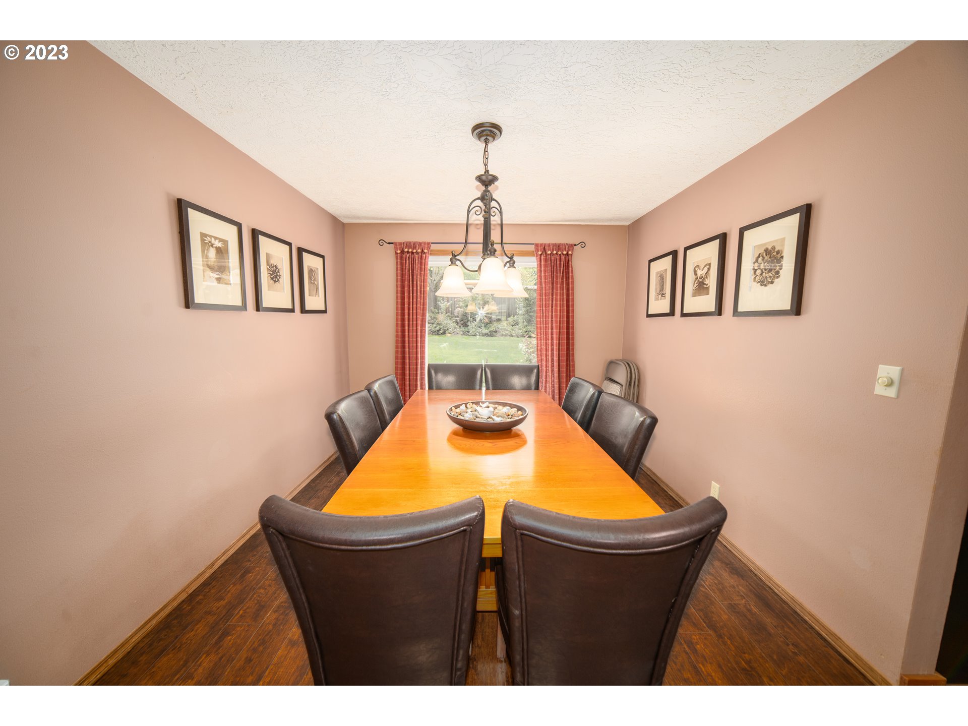 9131 SW Hill ST Tigard, OR 97223