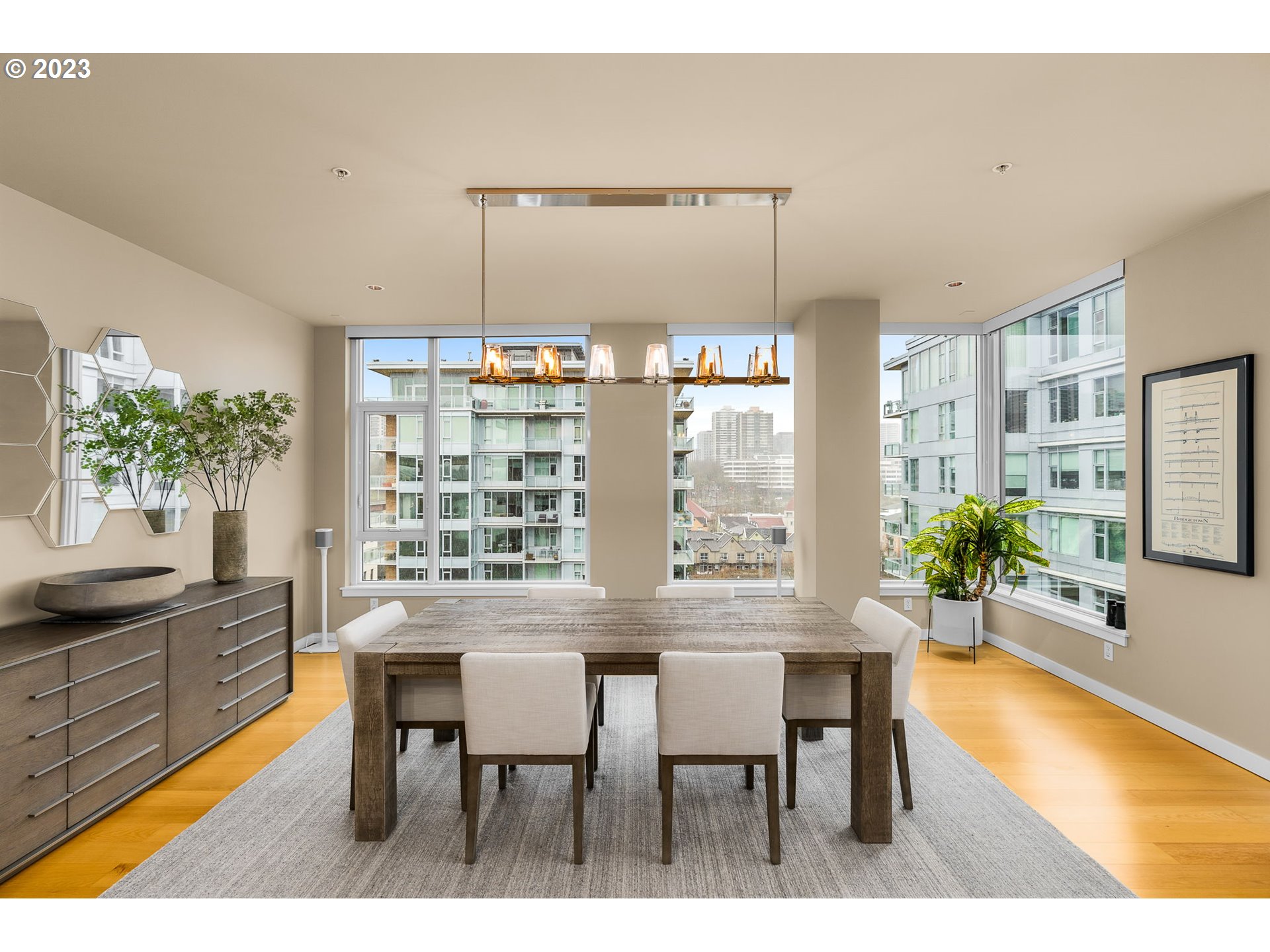 Photo #2: 23239122 Listing 