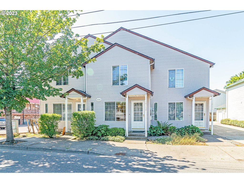 18162 E BURNSIDE ST ,  Portland, OR 97233