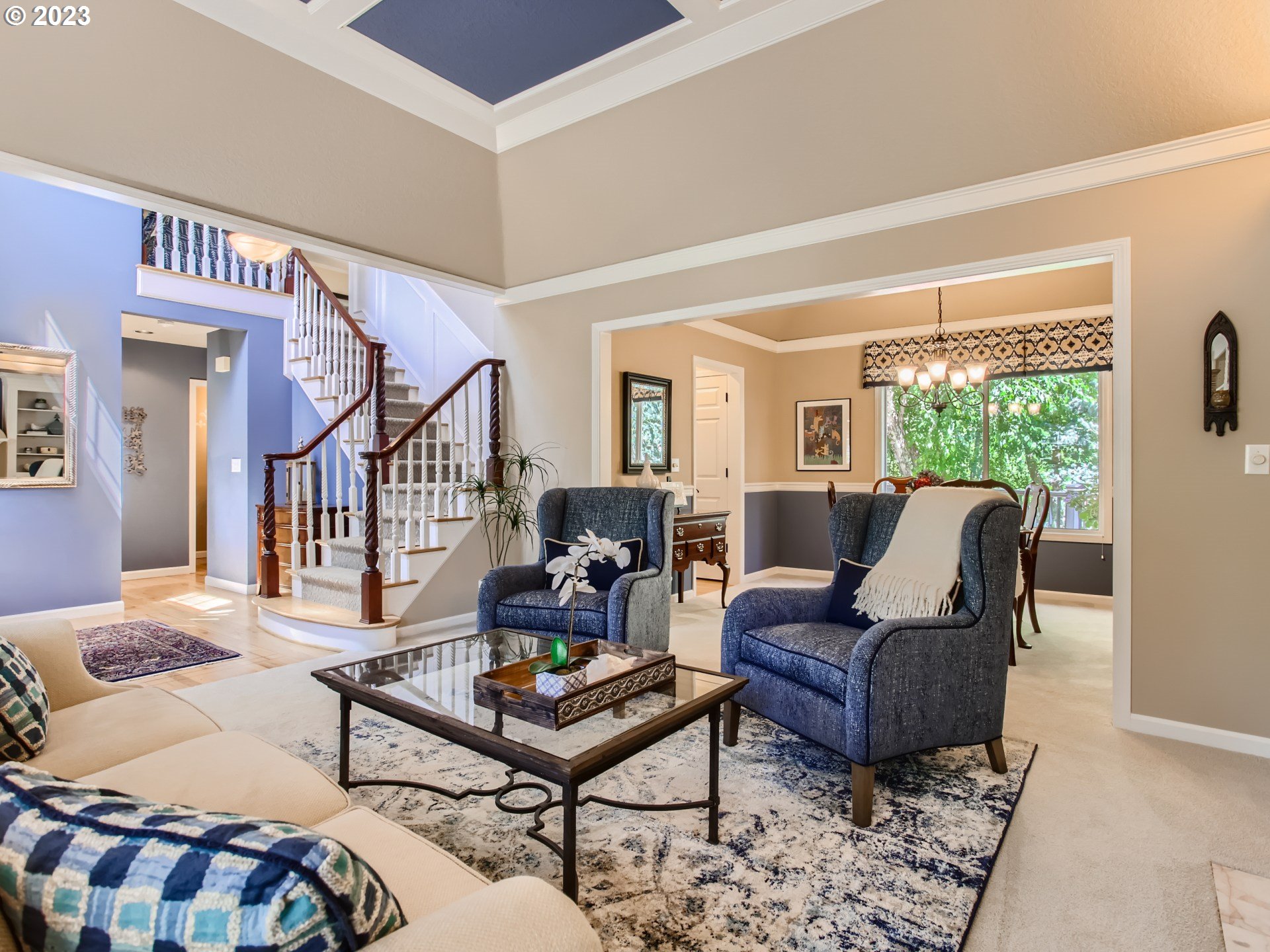 4135 SW COMUS ST Portland, OR 97219