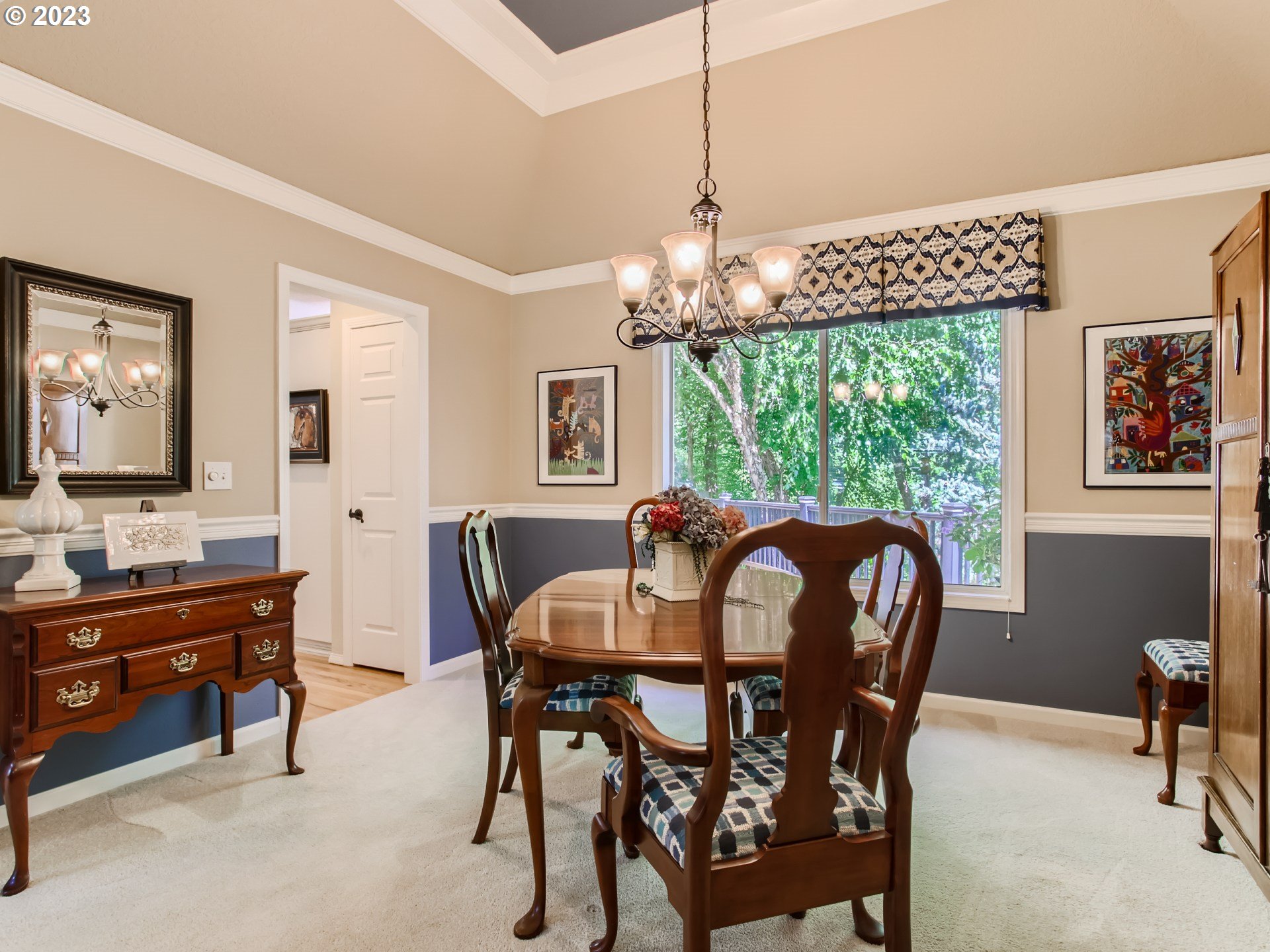 4135 SW COMUS ST Portland, OR 97219