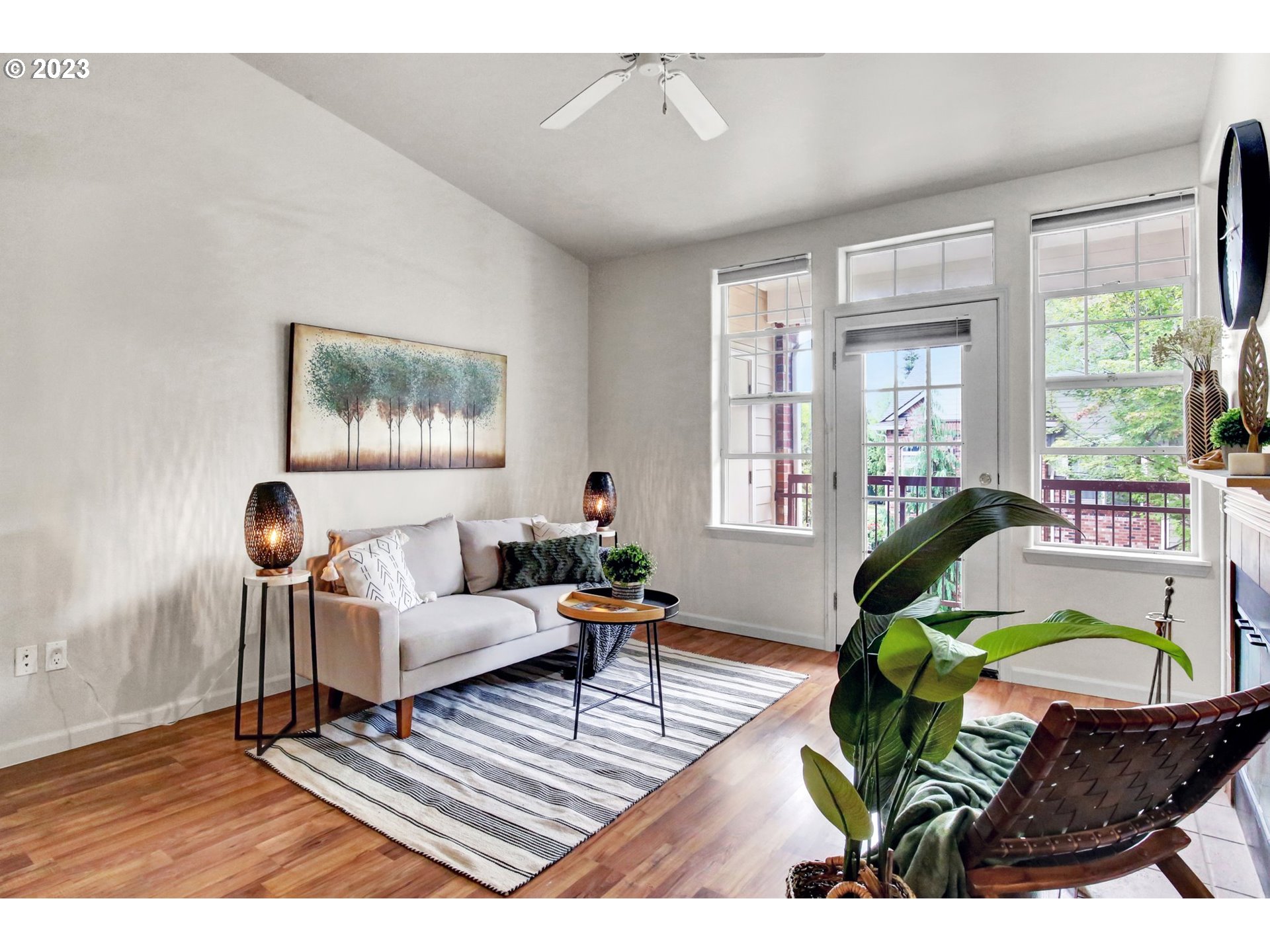 Photo #6: 23259210 Listing 