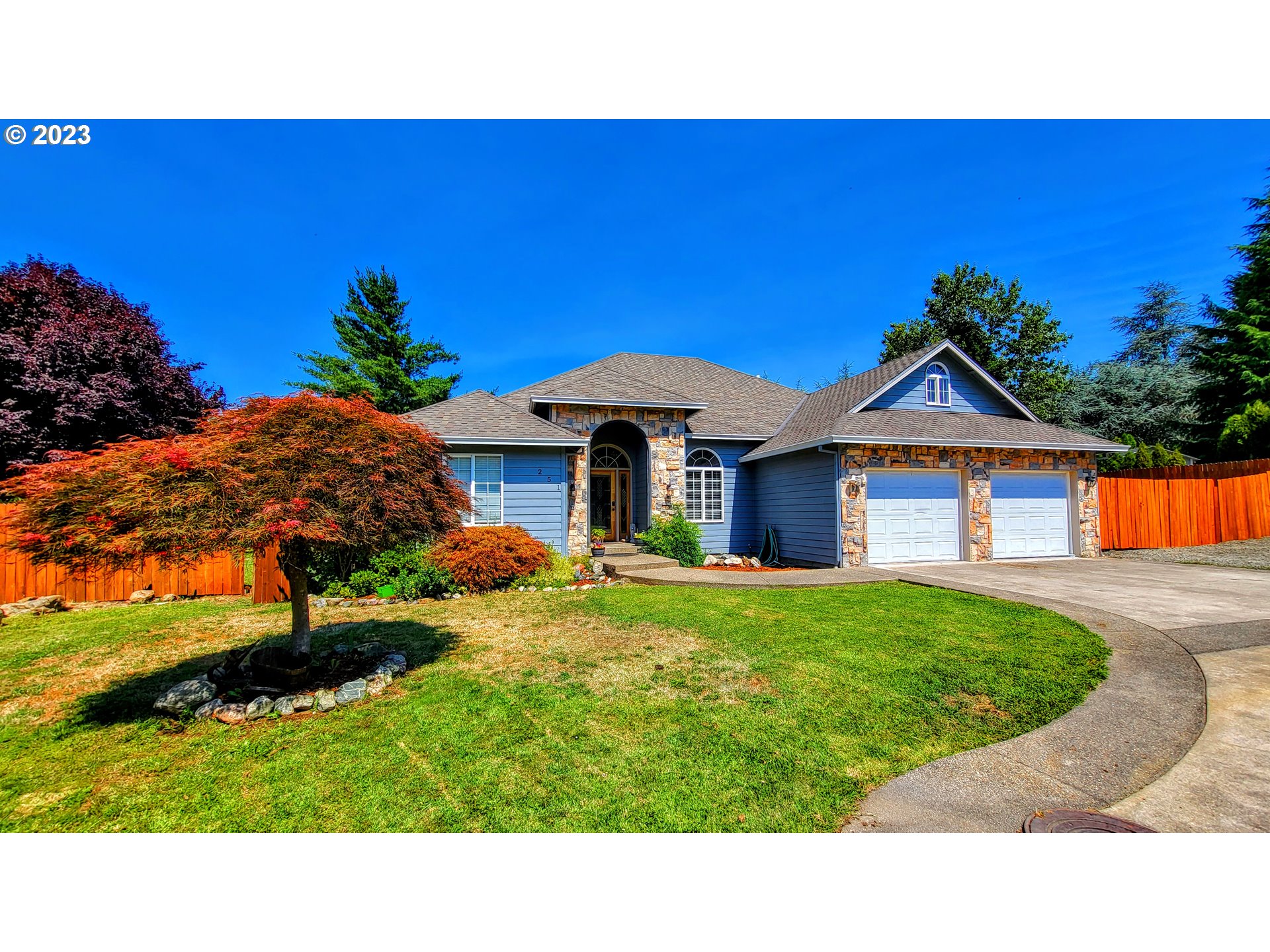 251 MARTHA DR, Winchester, OR 