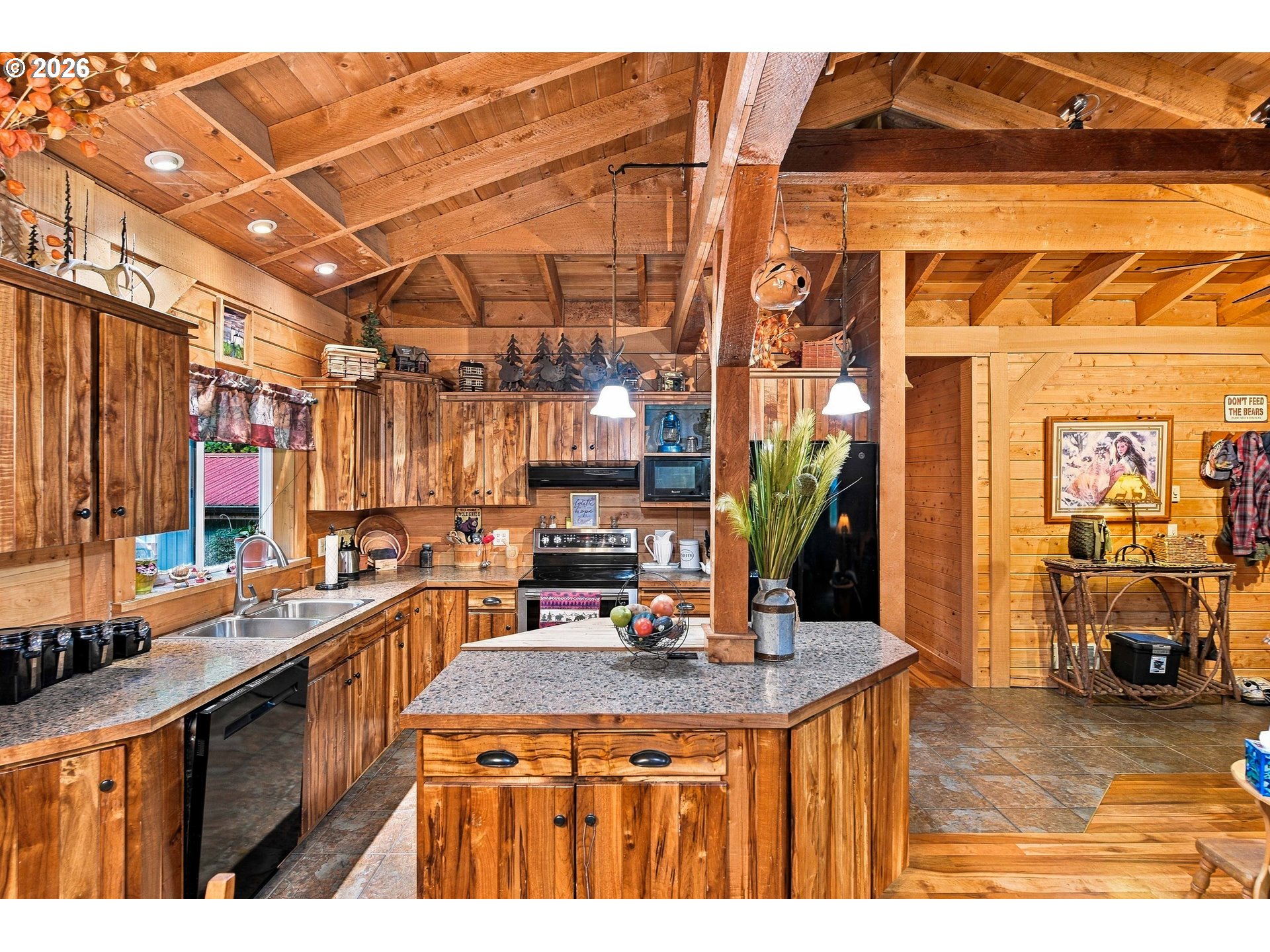 51256 SALMON GULCH RD, Myrtle Point, OR 97458
