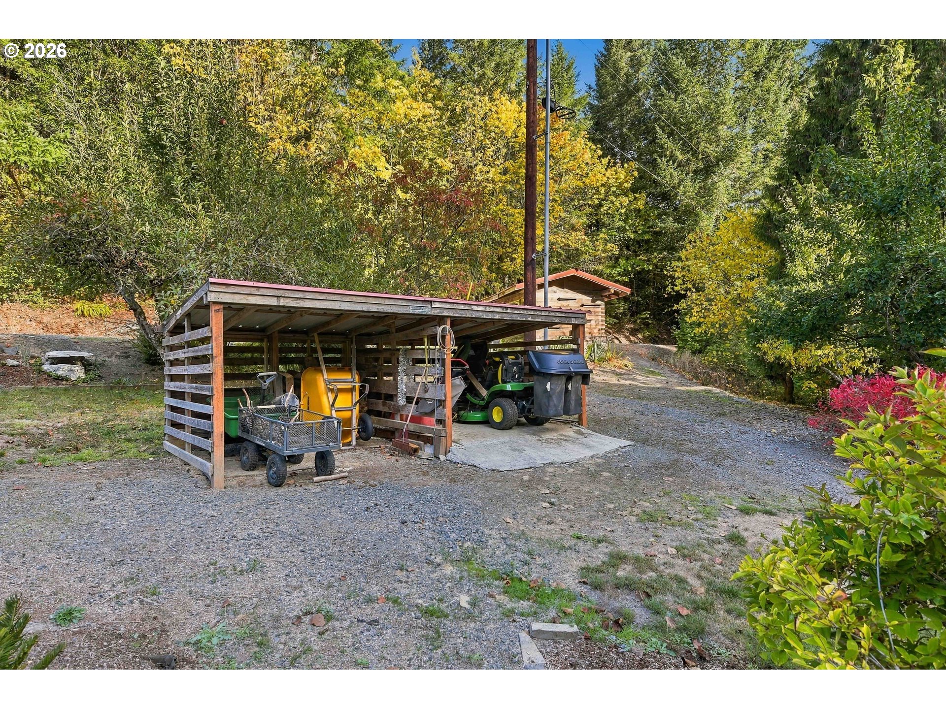 51256 SALMON GULCH RD, Myrtle Point, OR 97458