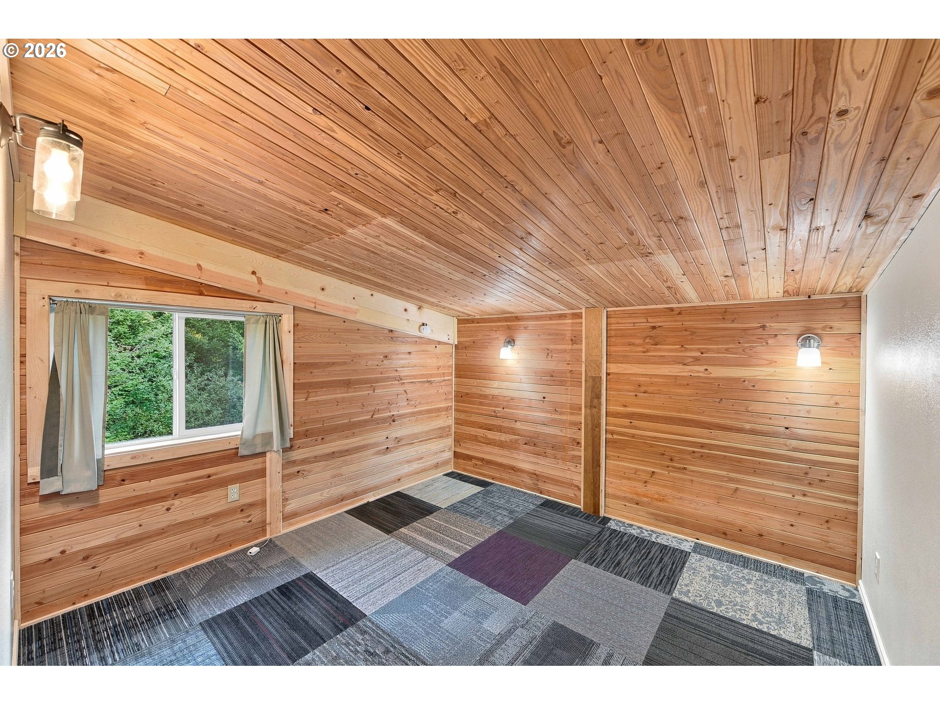 51256 SALMON GULCH RD, Myrtle Point, OR 97458