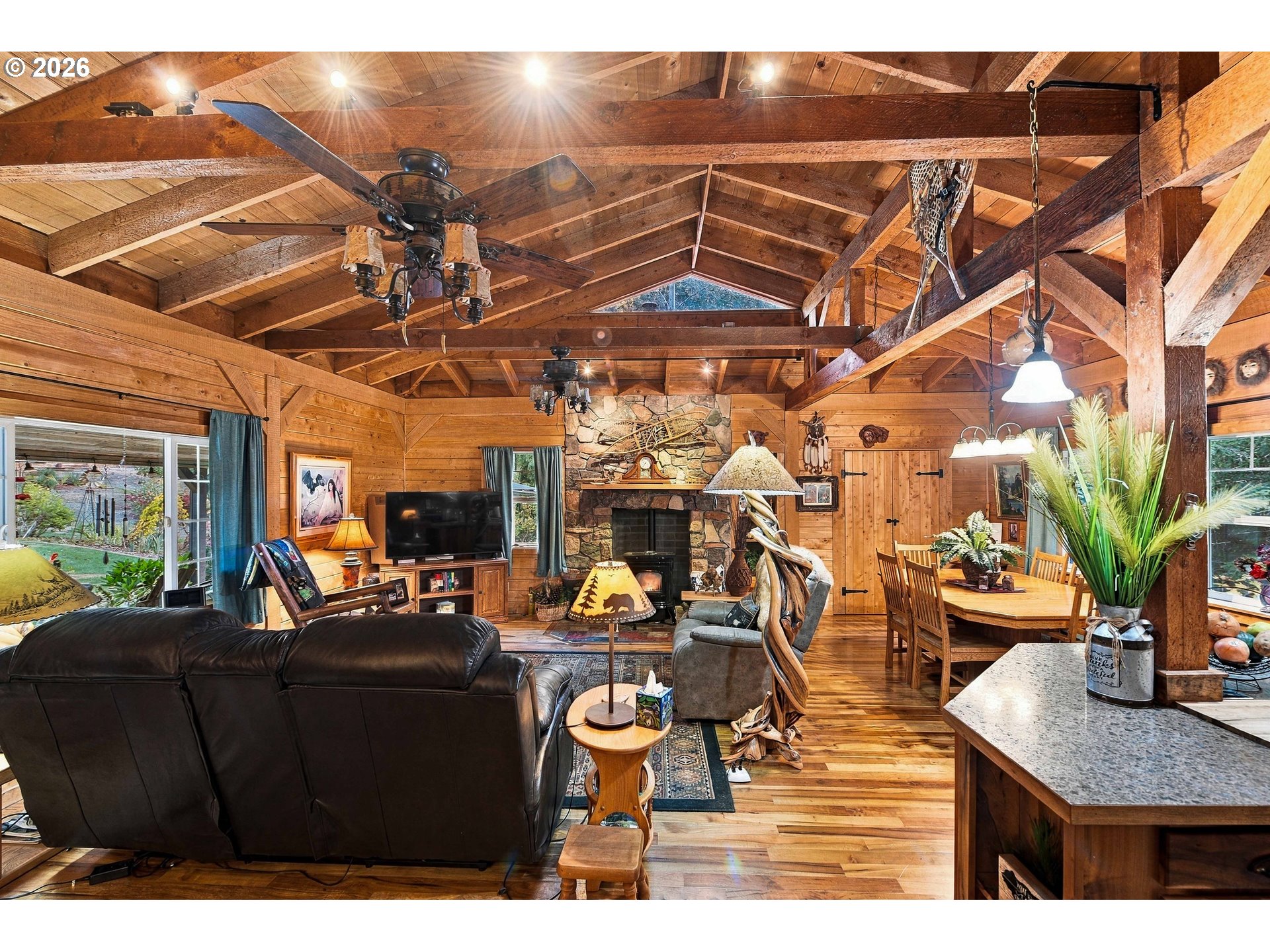 51256 SALMON GULCH RD, Myrtle Point, OR 97458
