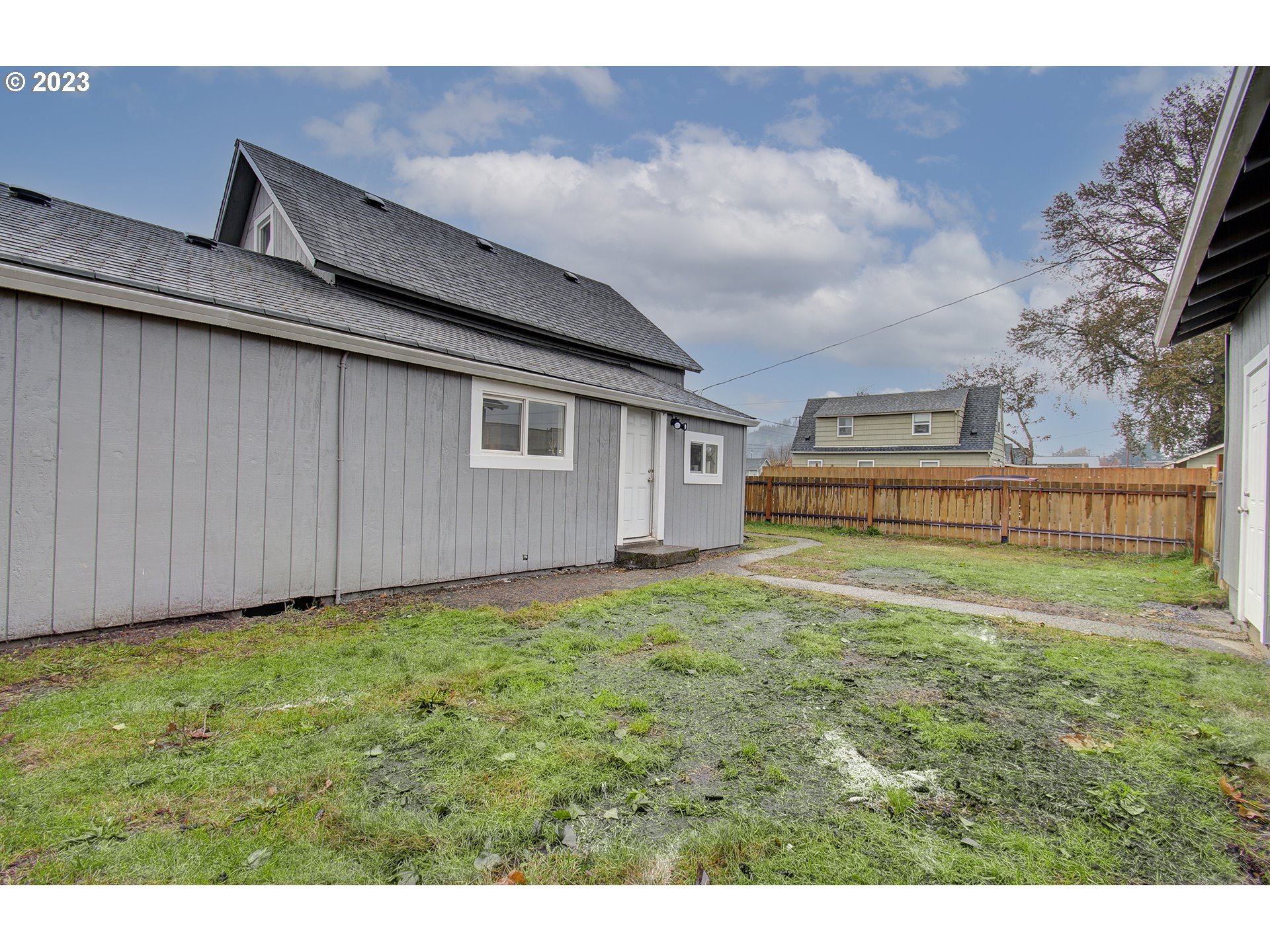 206  Lincoln St, Kelso, WA 98626