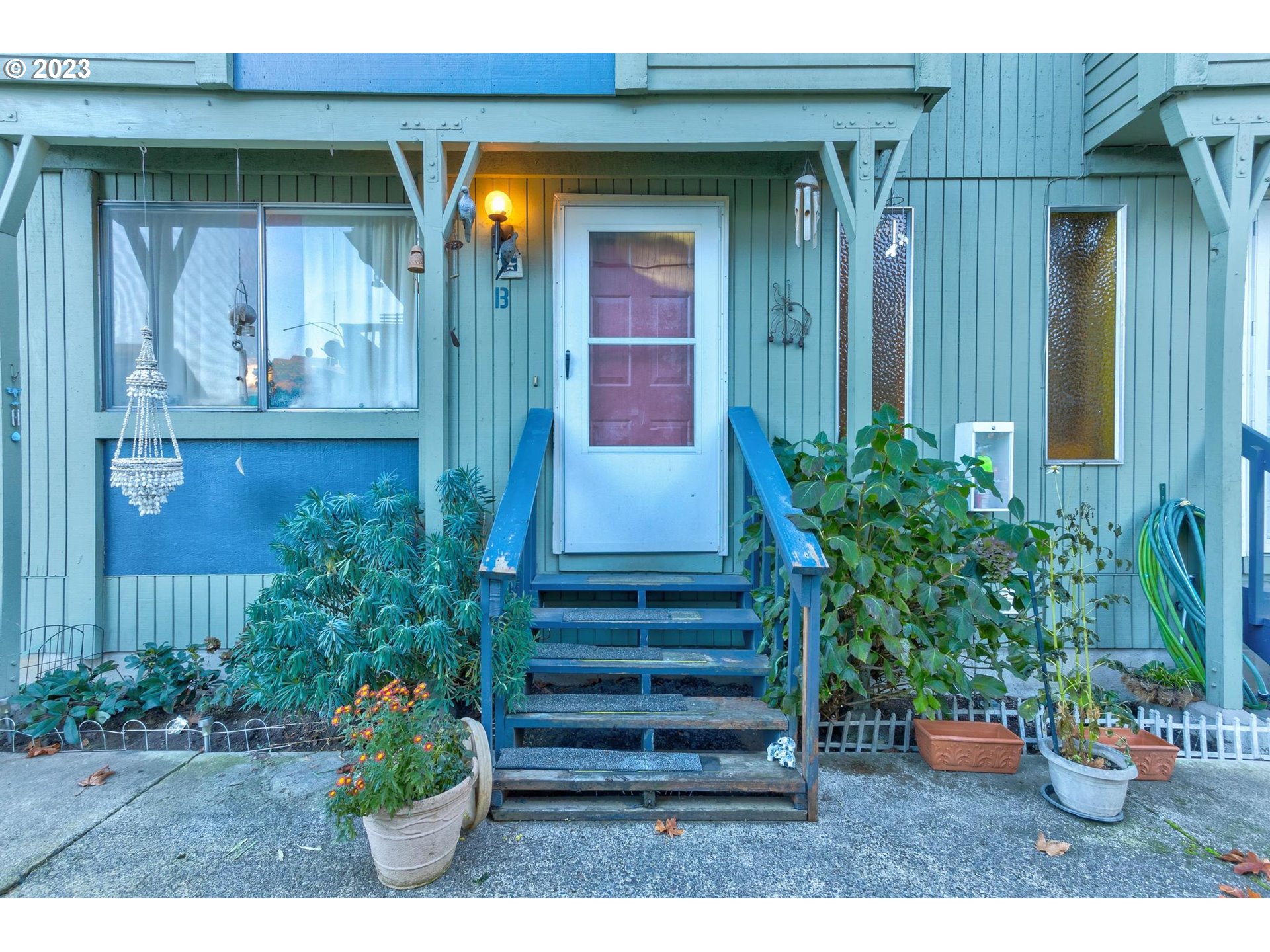 Photo #2: 23267279 Listing 