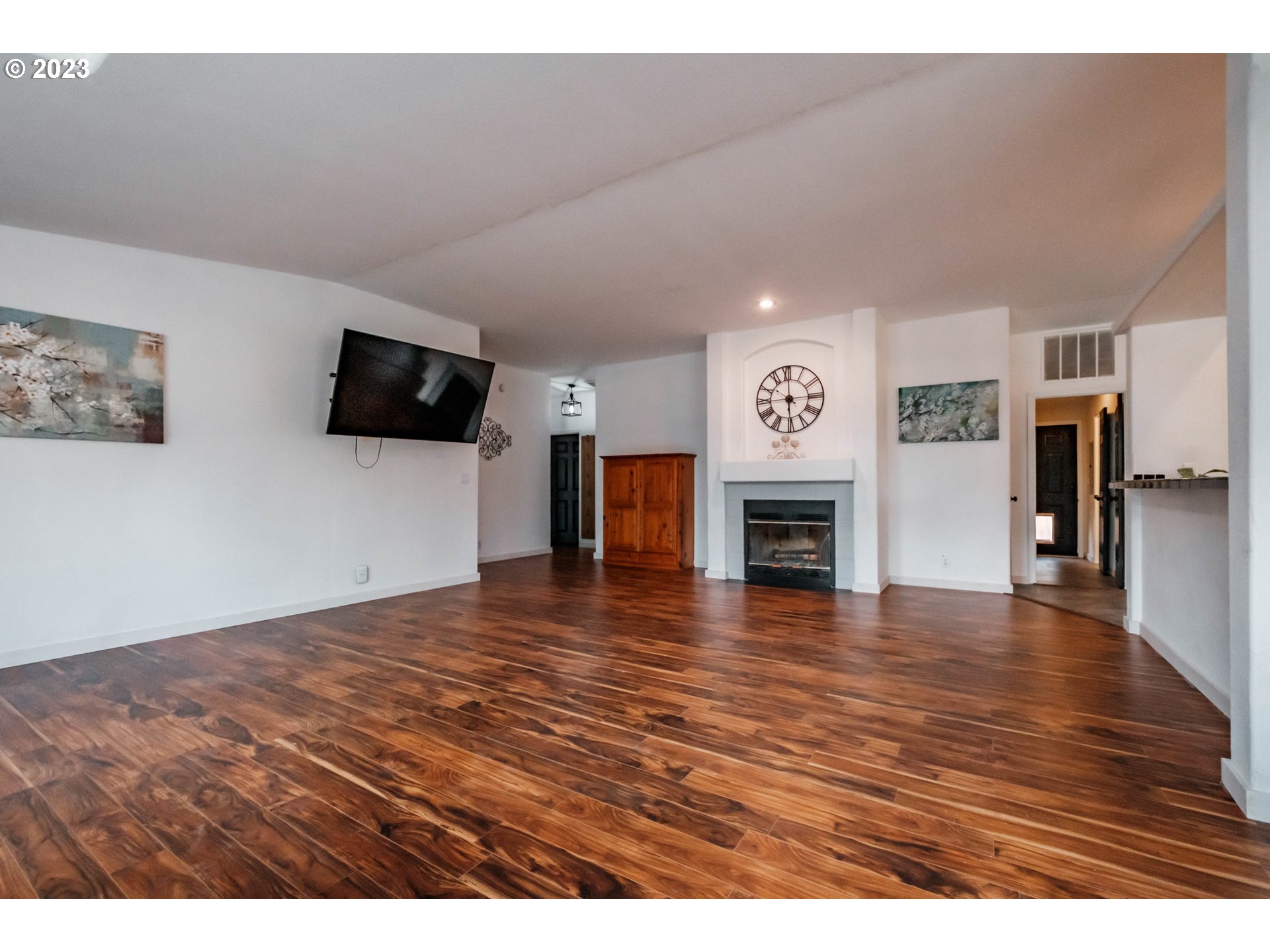 37041 ROCK HILL DR