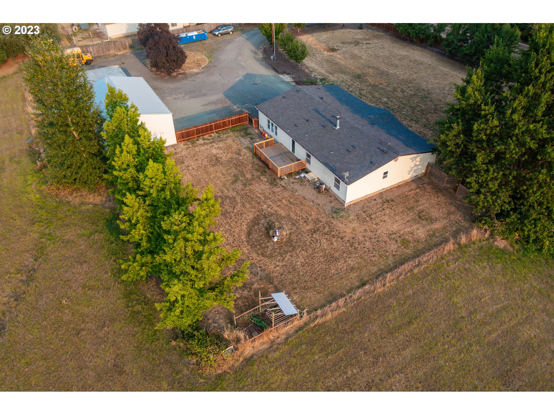 37041 ROCK HILL DR