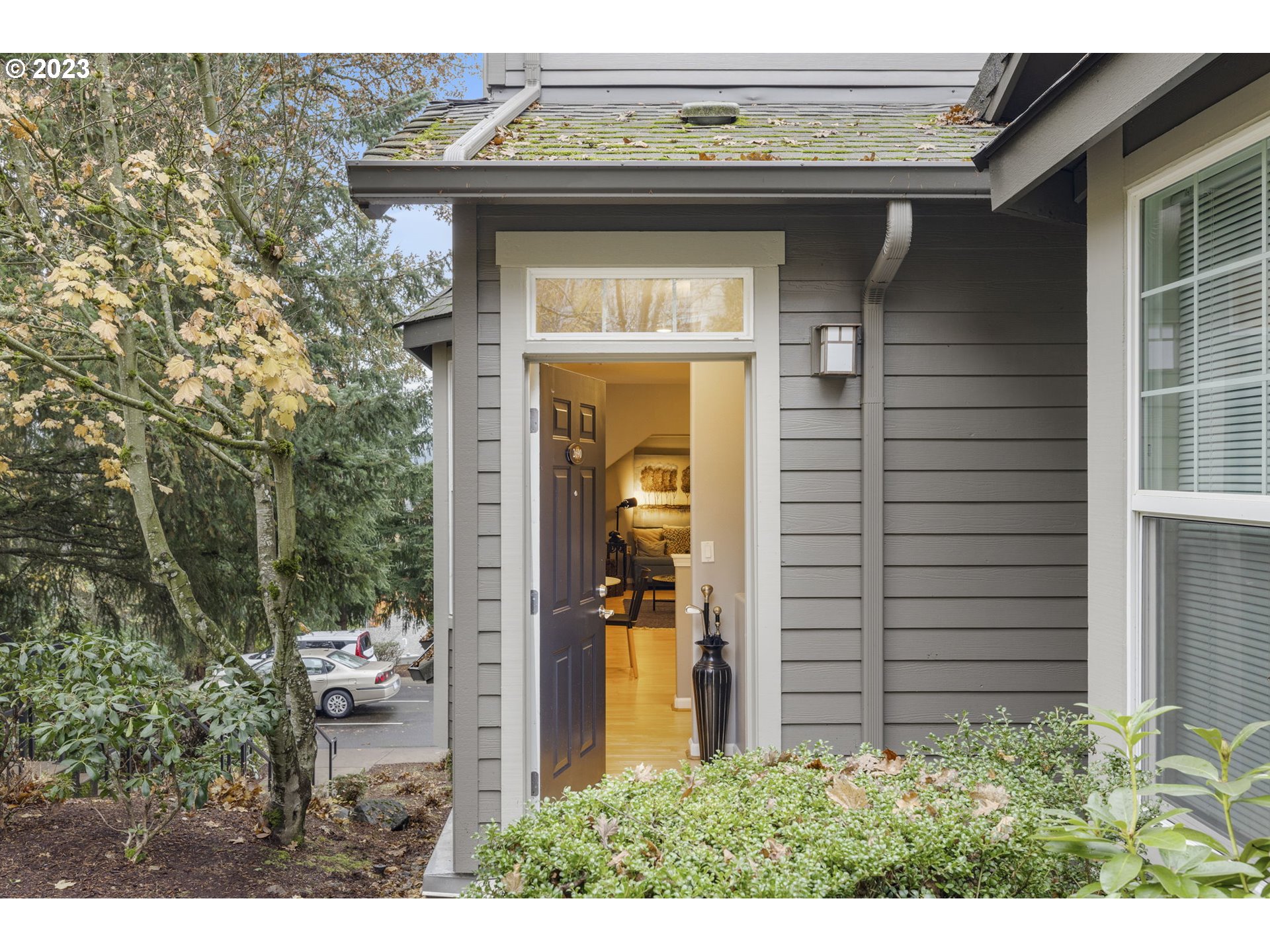 Photo #23: 23273967 Listing 