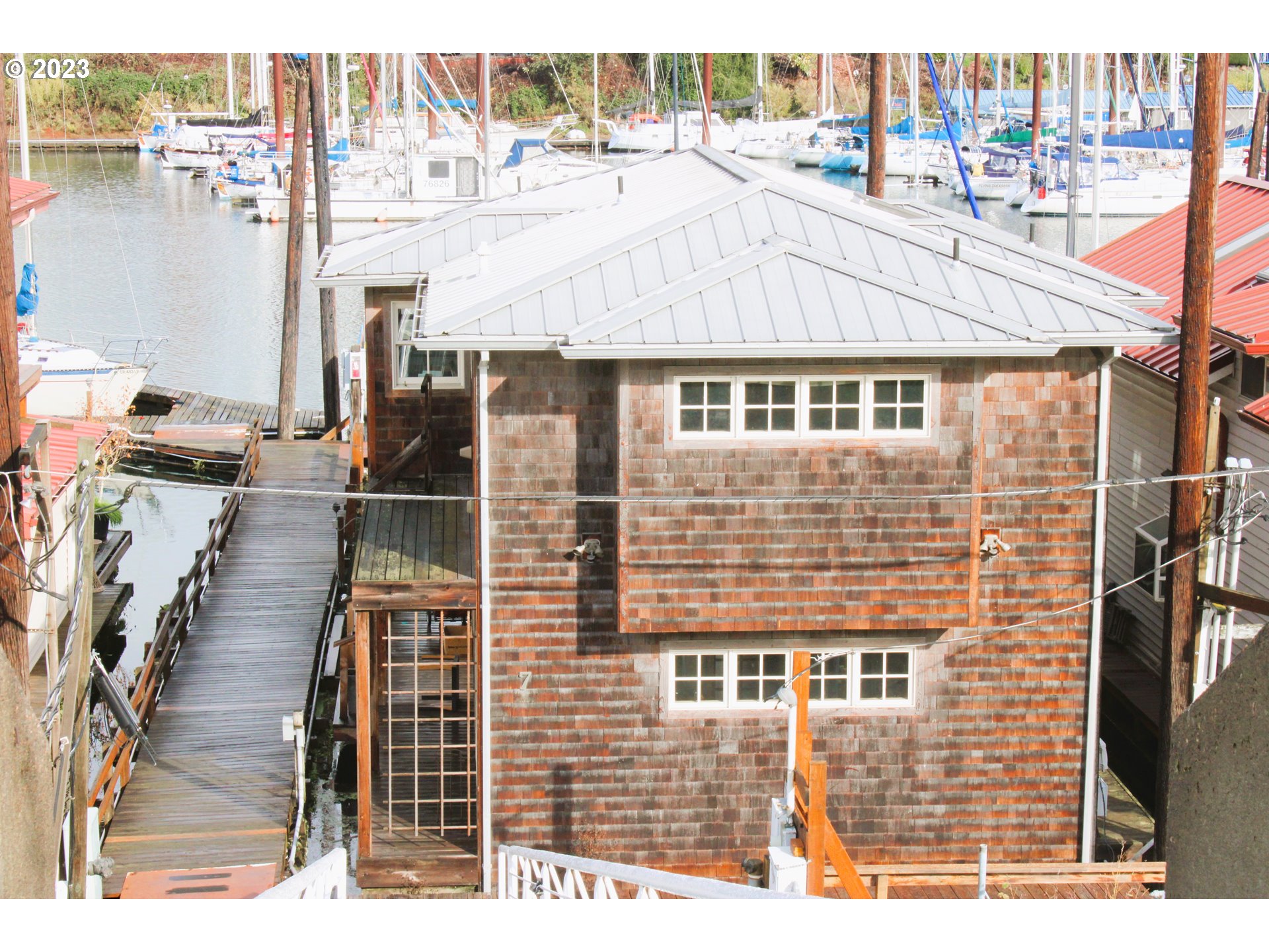 Floating Homes Portland Where the river always runs to your door