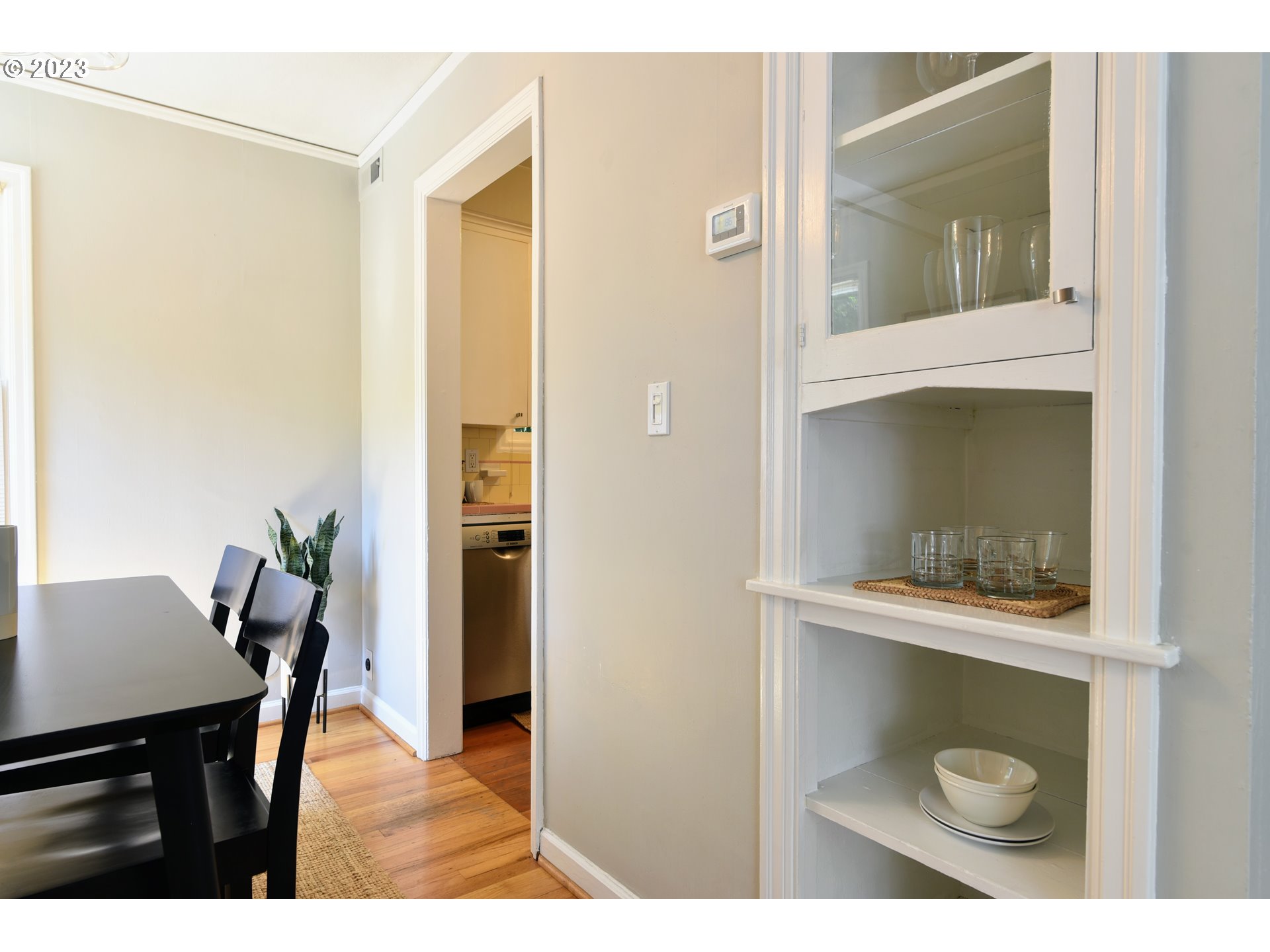 Photo #6: 23277358 Listing 