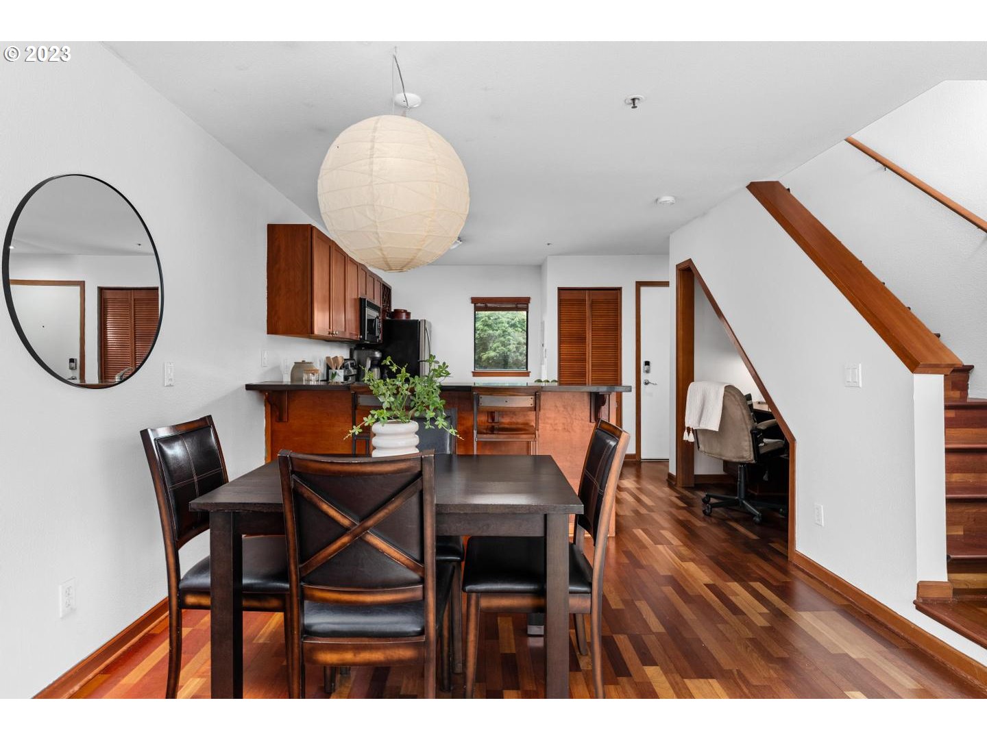 Photo #6: 23277922 Listing 