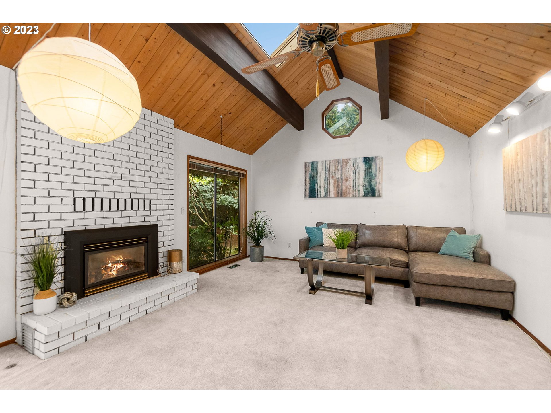 Photo #6: 23279545 Listing 