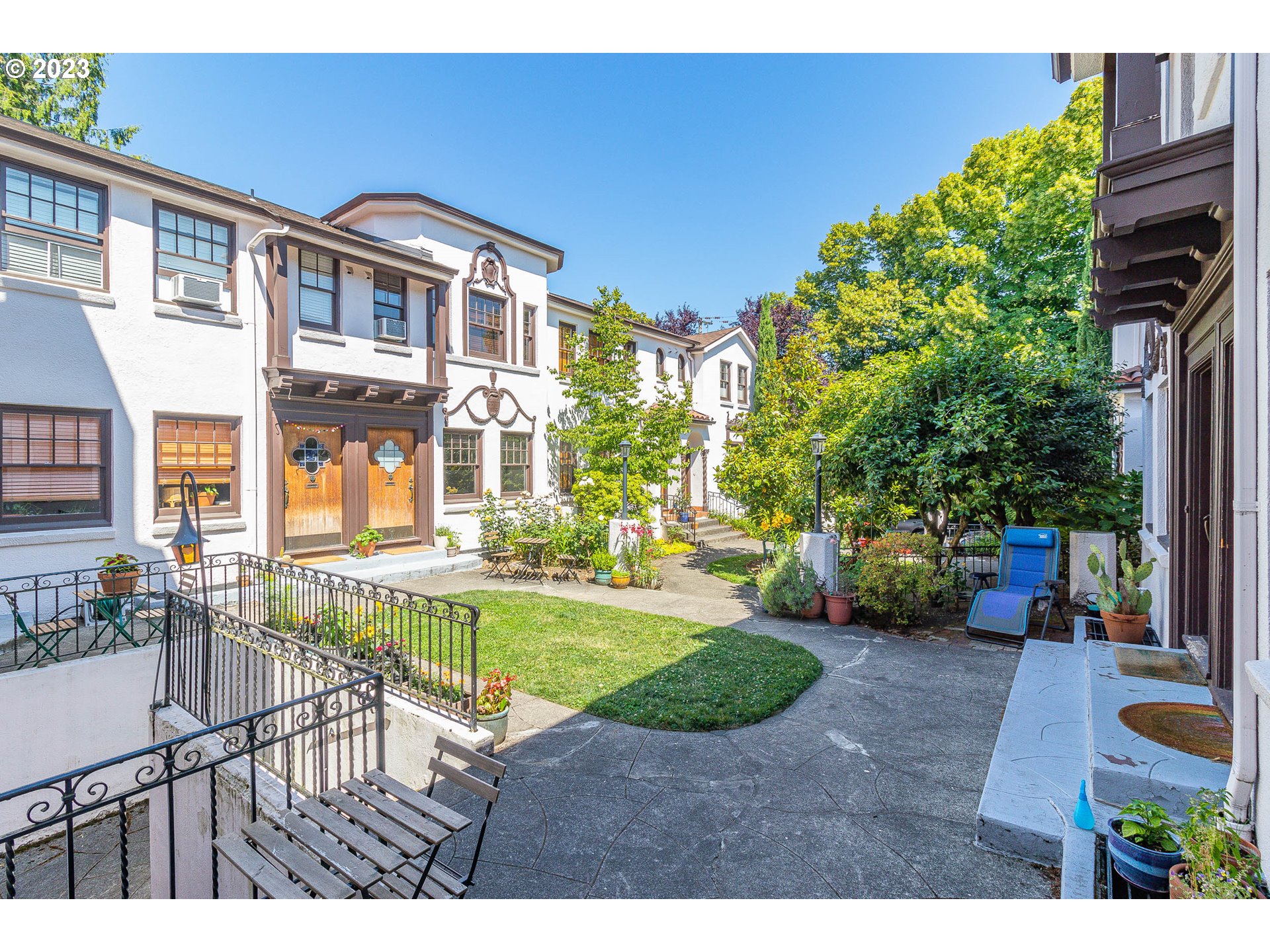 Photo #4: 23284036 Listing 