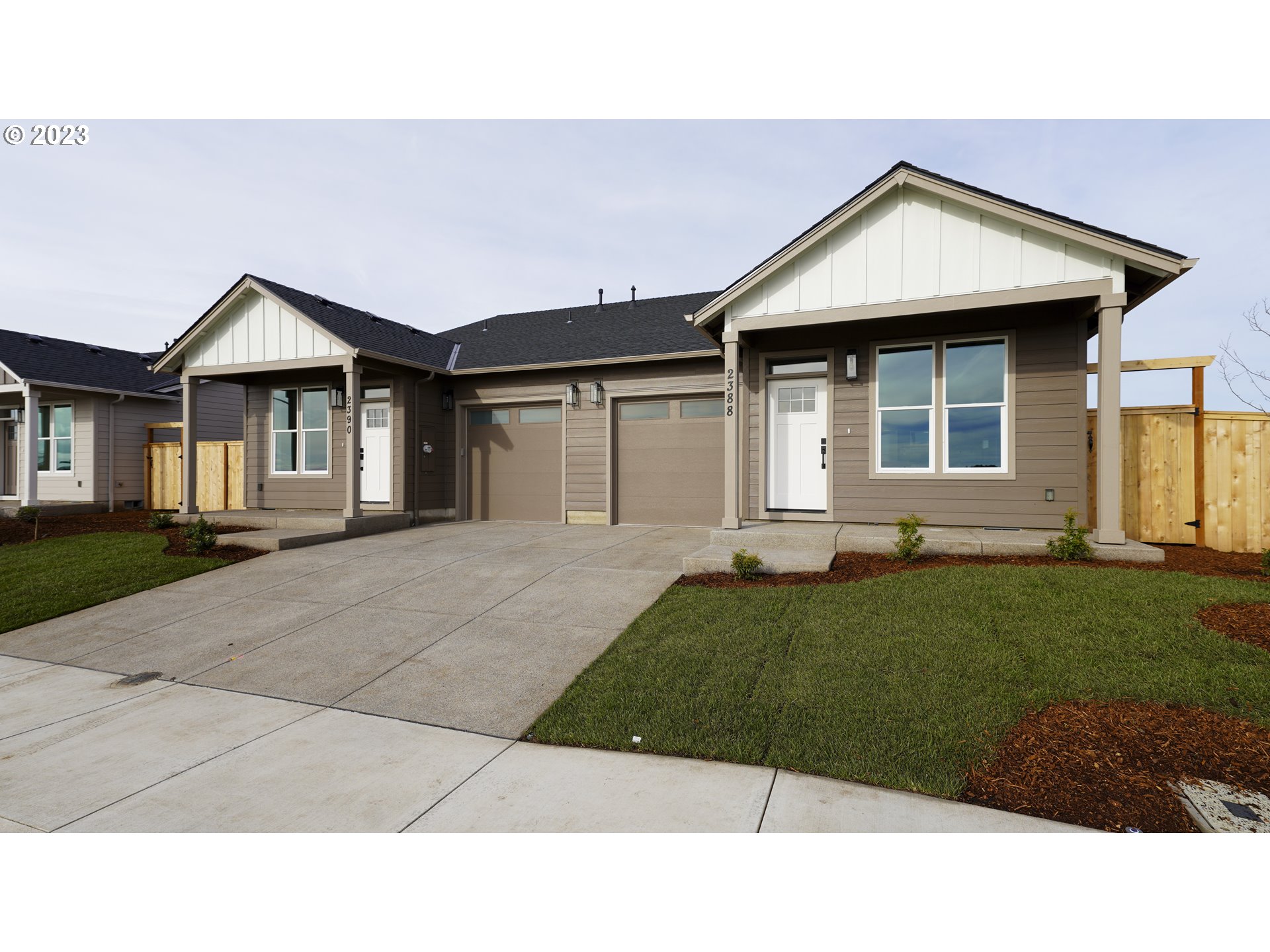 2390 W 8th AVE, Junction City, OR 