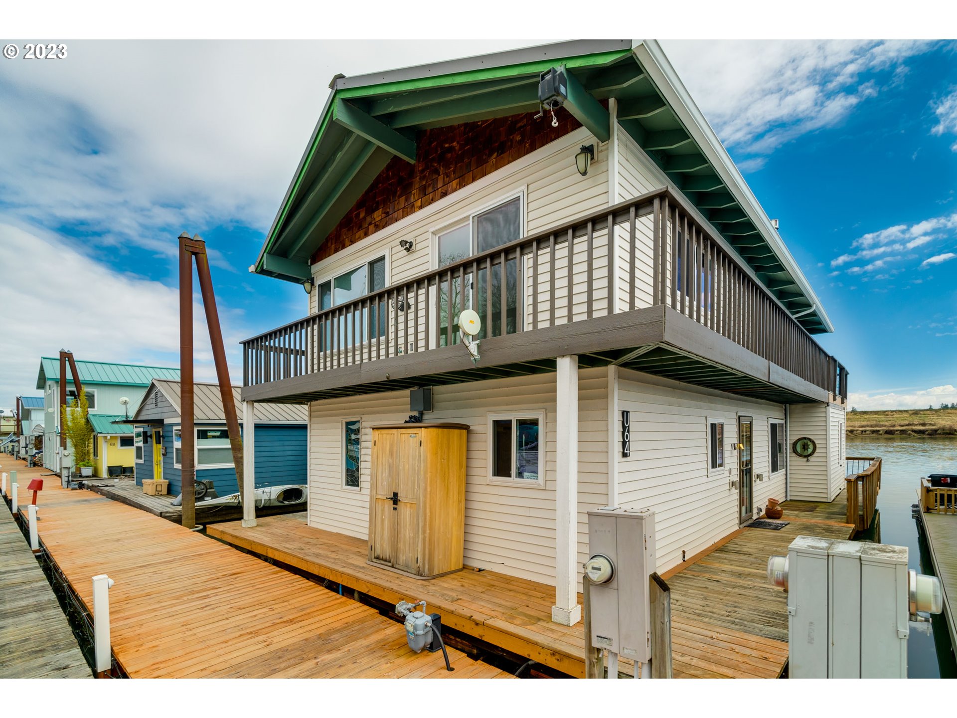 Floating Homes Portland Where the river always runs to your door