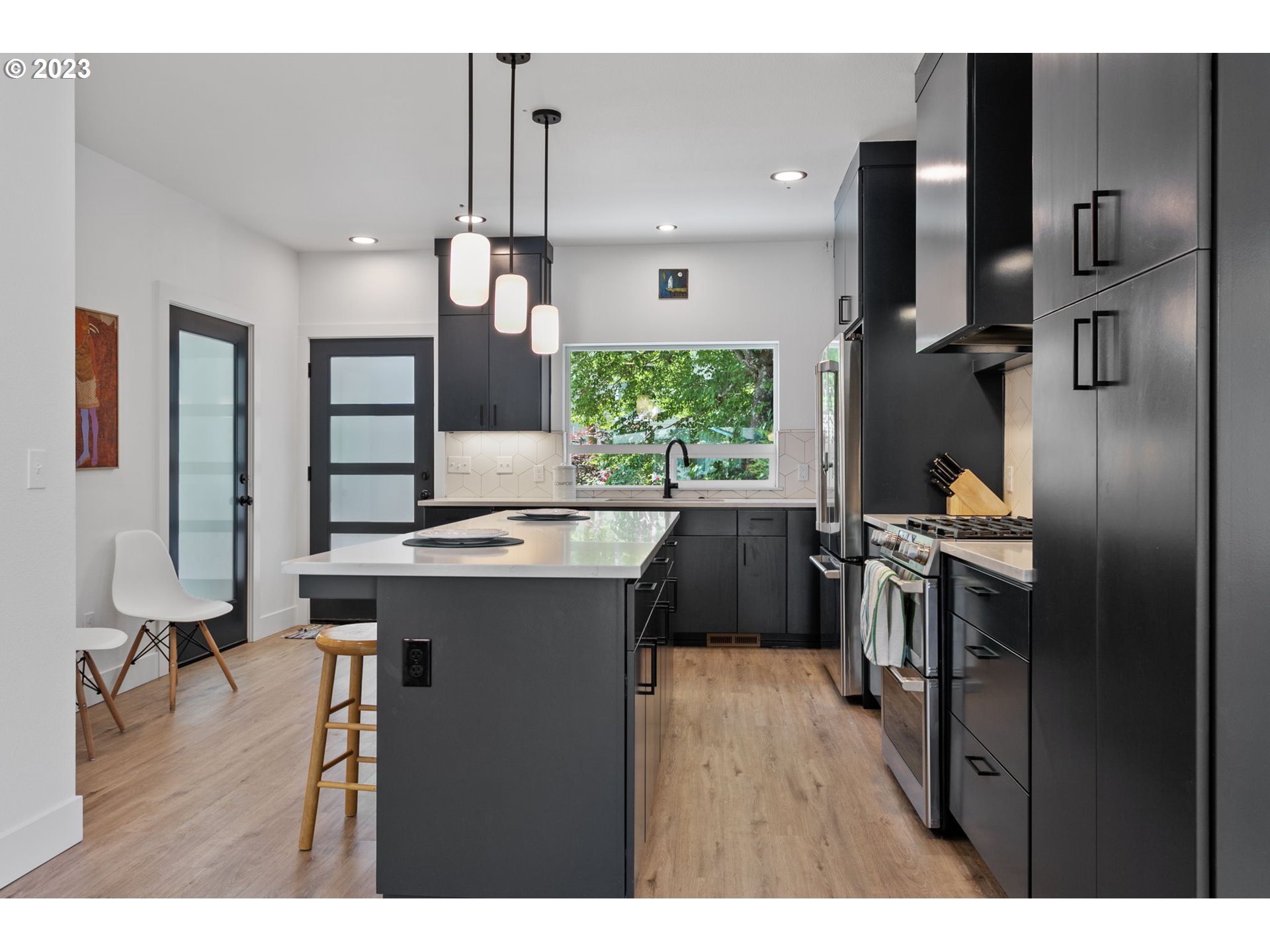 2723 SE 74TH AVE Portland, OR 97206