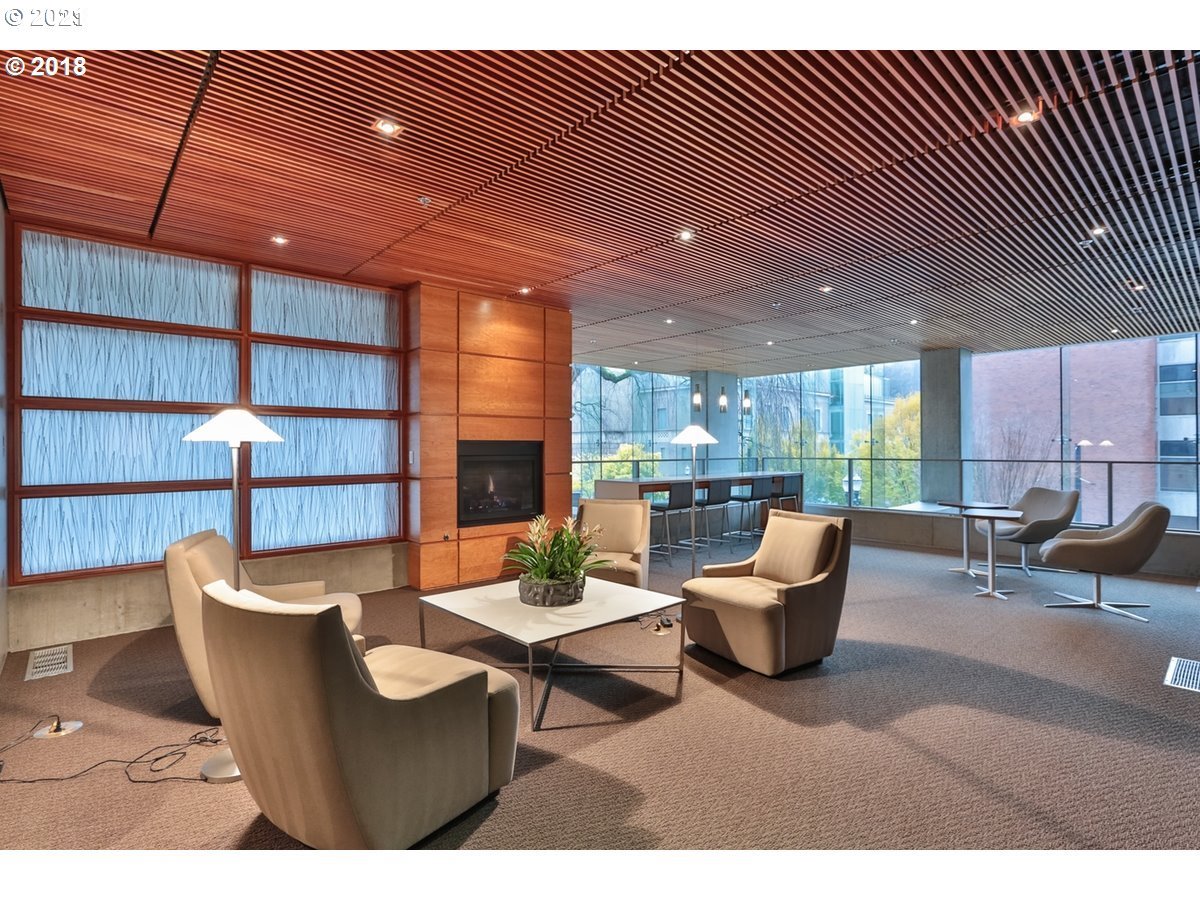 Photo #6: 23297960 Listing 