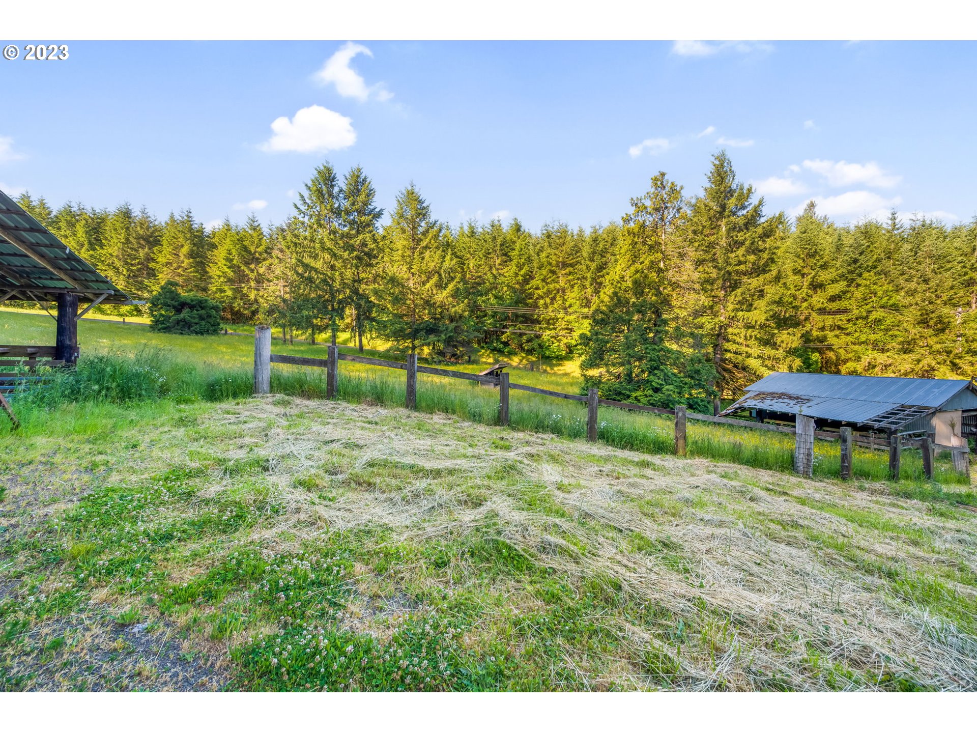 1000  Ostrander Rd, Kelso, WA 98626