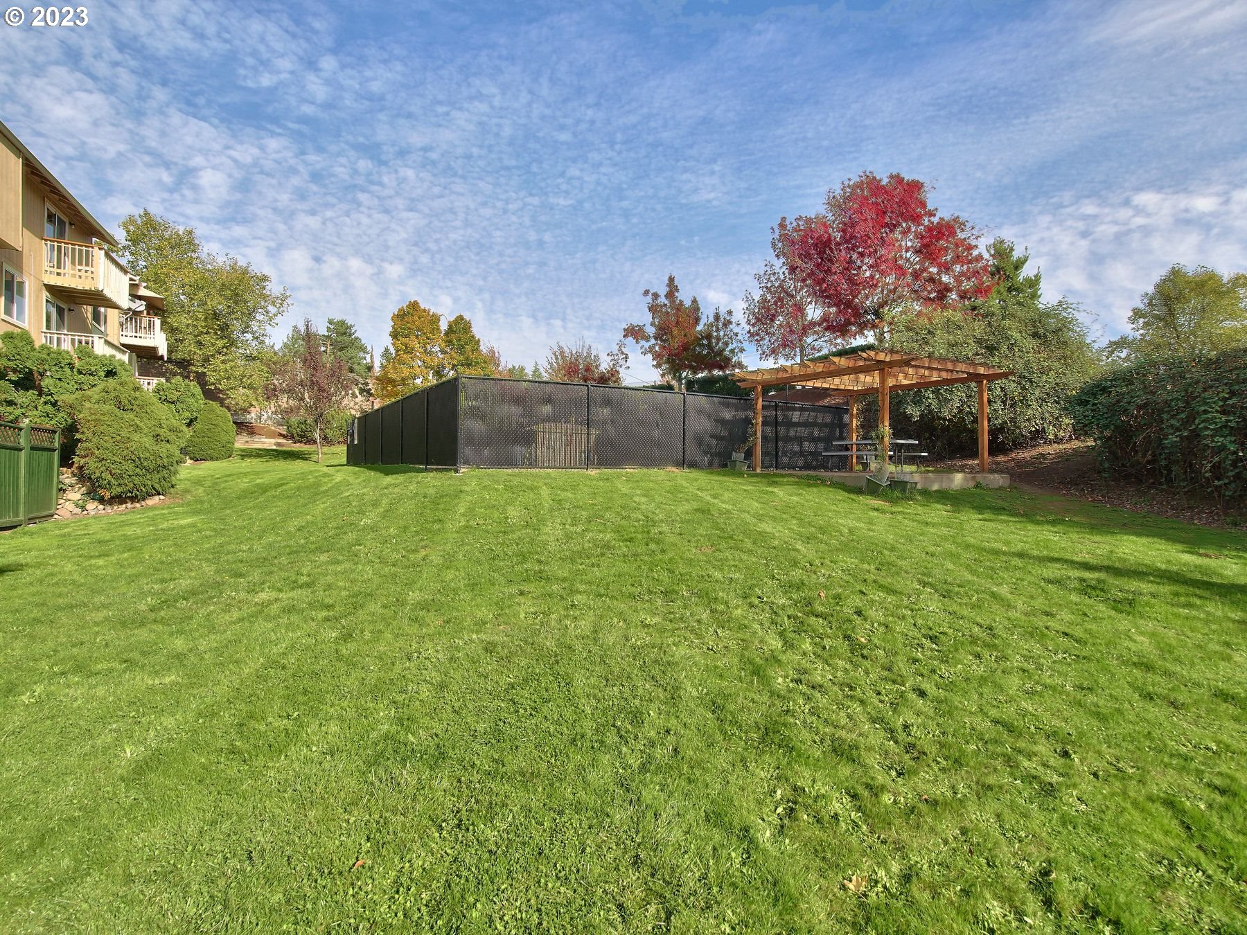 Photo #34: 23299520 Listing: Photo #34