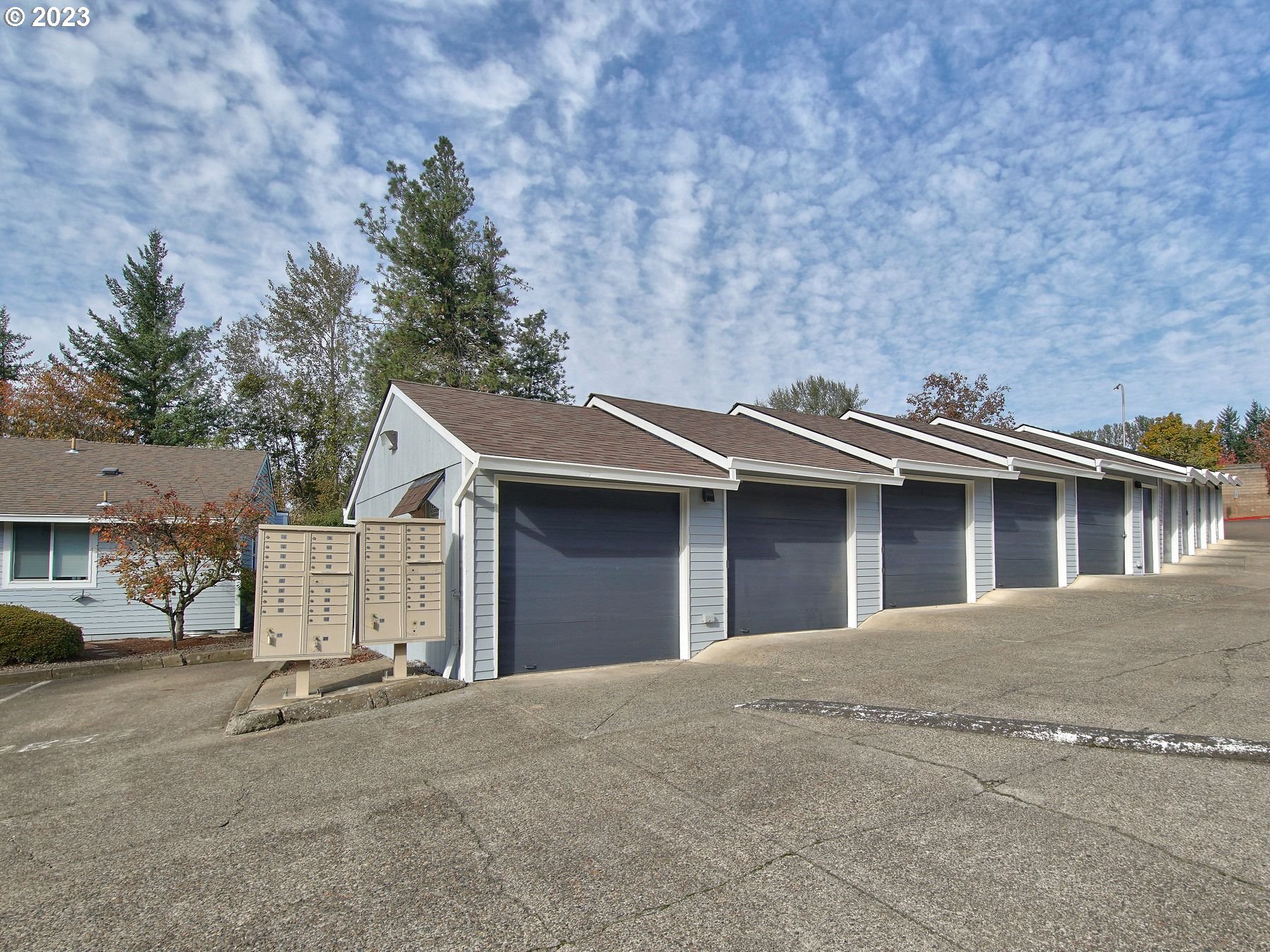 Photo #39: 23299520 Listing: Photo #39