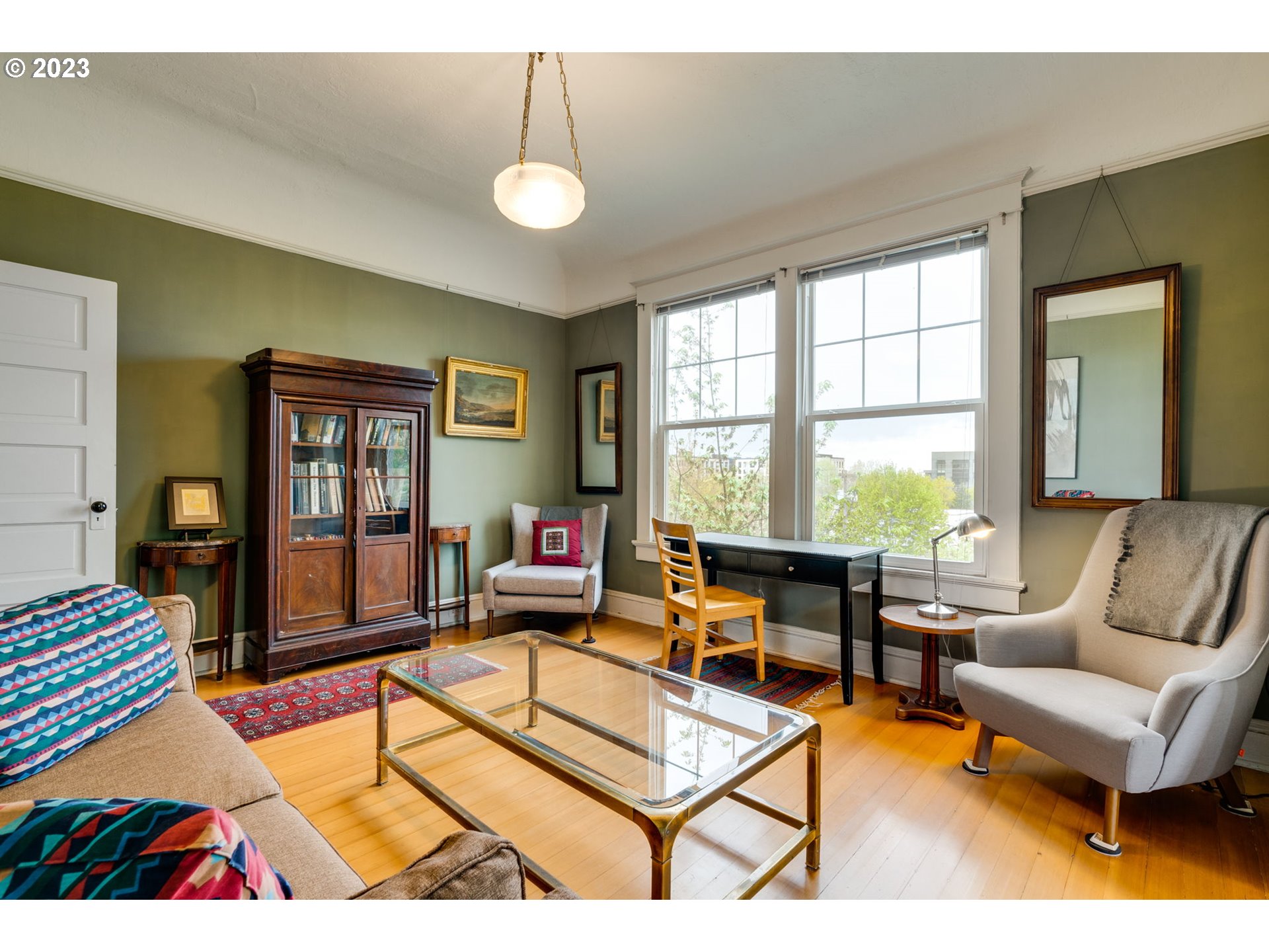 Photo #5: 23301151 Listing 