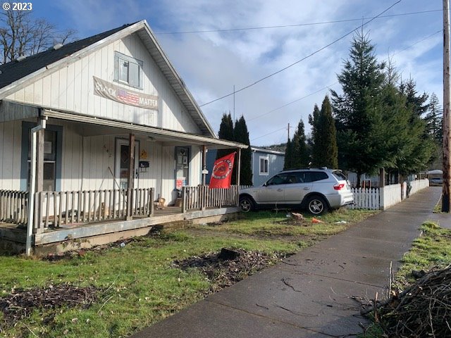 642 Weed AVE, Vernonia, OR 97064