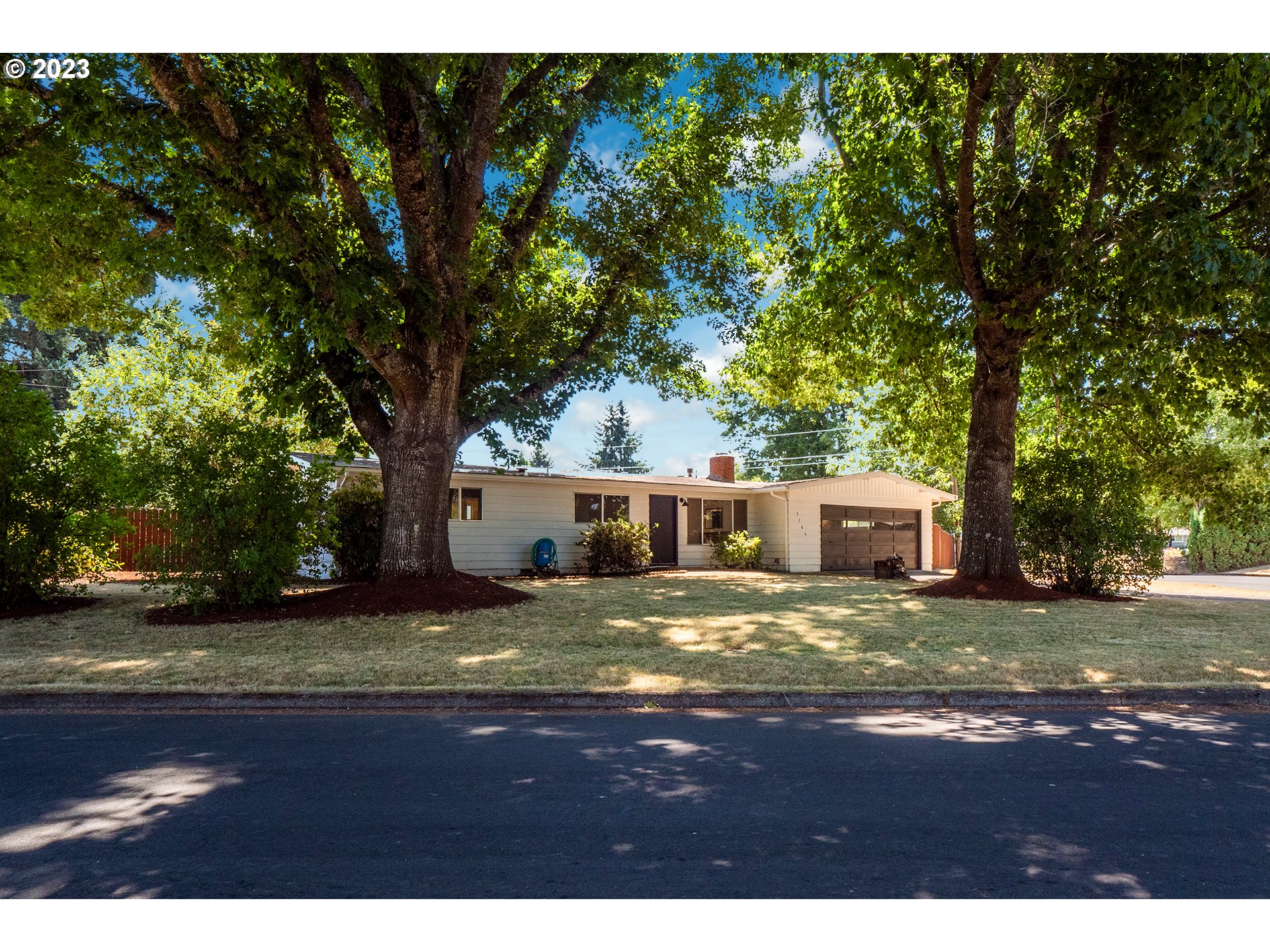 Beautiful house, in a great location. Amazing park-like setting in a very desirable neighborhood. Large corner lot, with lots of room. Plenty of space for all your needs and potential for an adu as well. Recently updated and new heating system installed. Must see!!!
