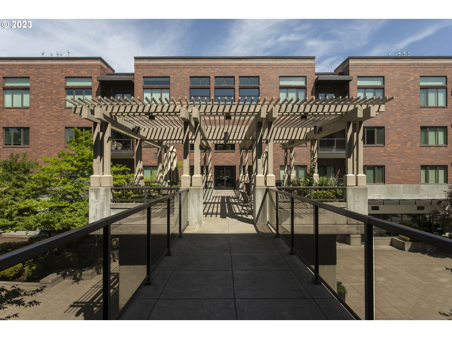 400 W 8th St #210W, Vancouver, WA 98660