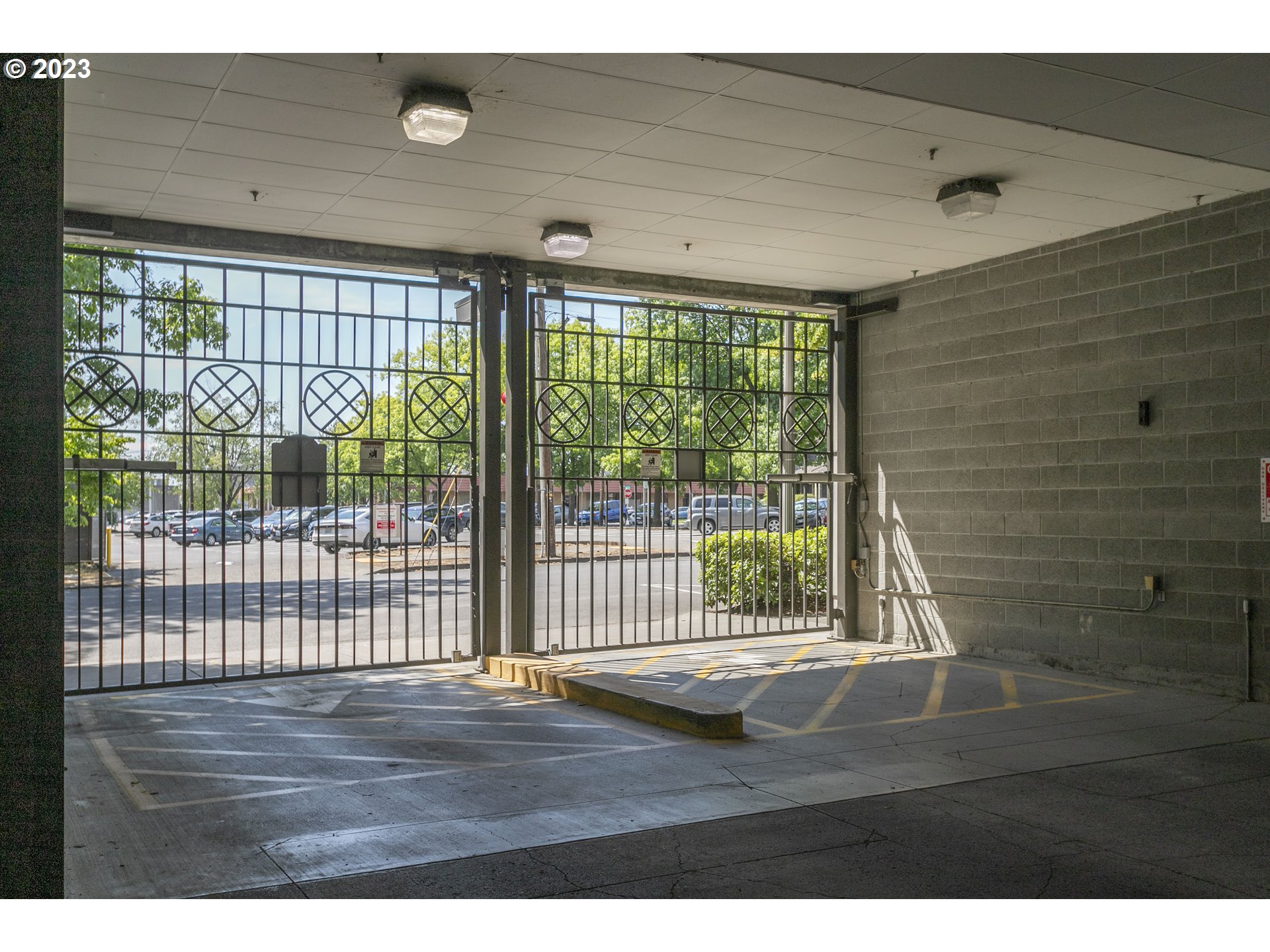 400 W 8th St #210W, Vancouver, WA 98660