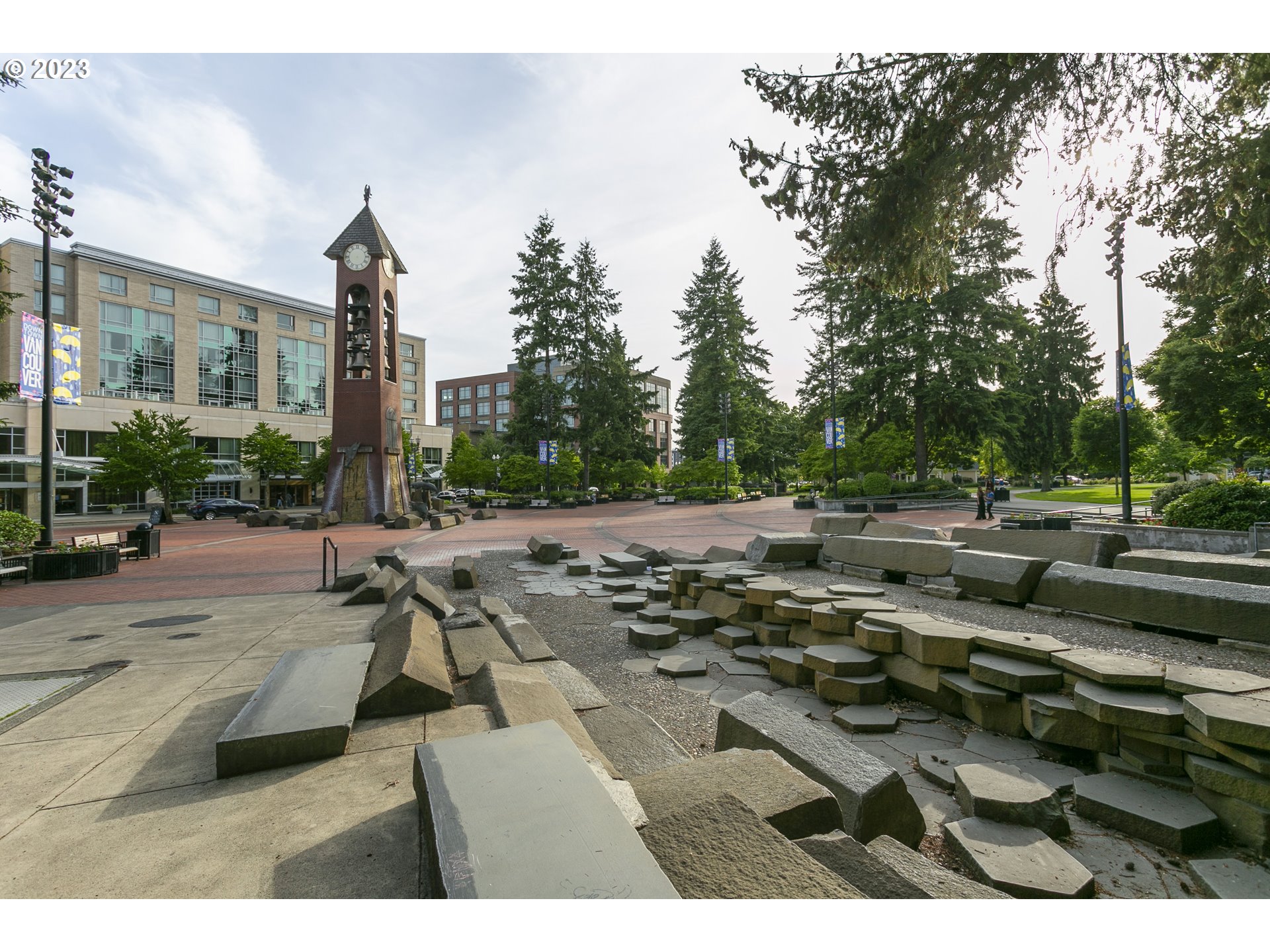 400 W 8th St #210W, Vancouver, WA 98660