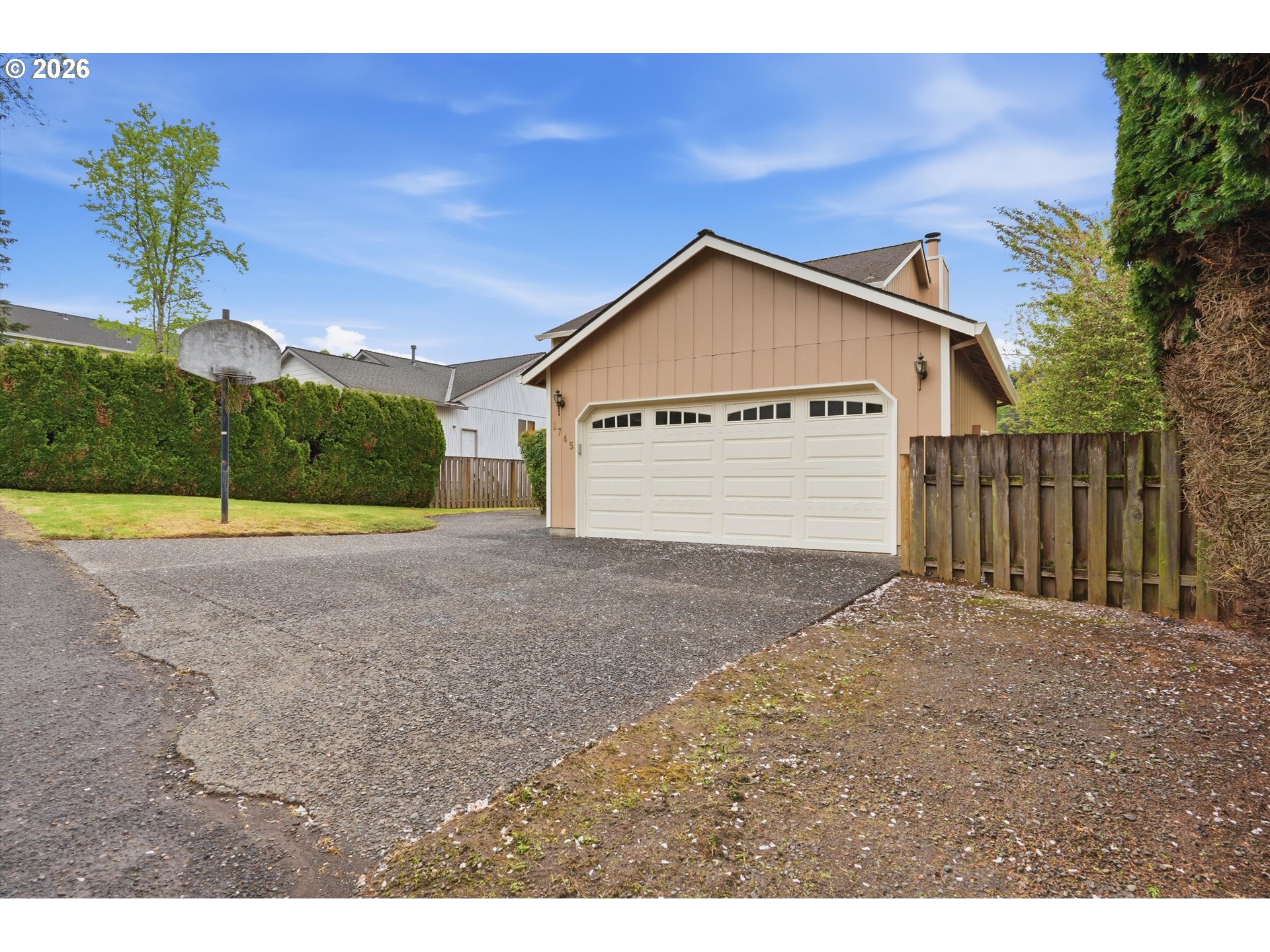 1745 OSTMAN RD, West Linn, OR, 97068
