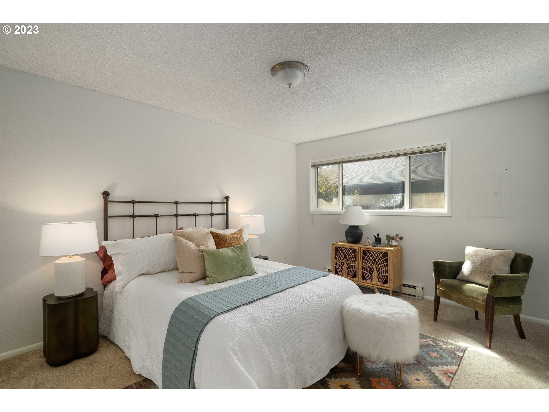 Photo #17: 23311080 Listing 