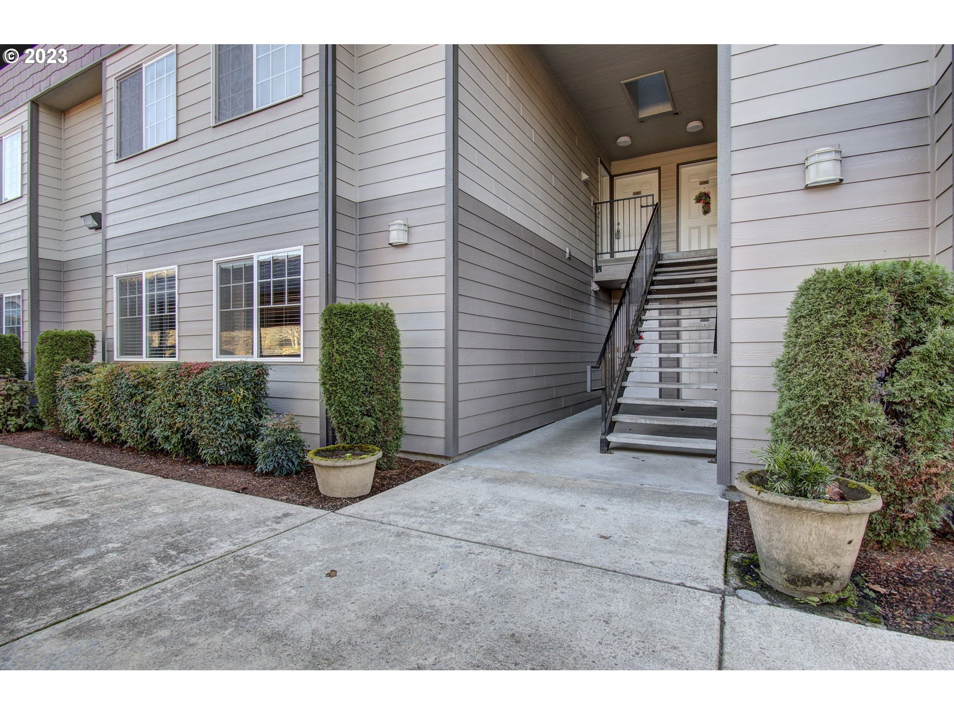 Photo #3: 23319246 Listing 