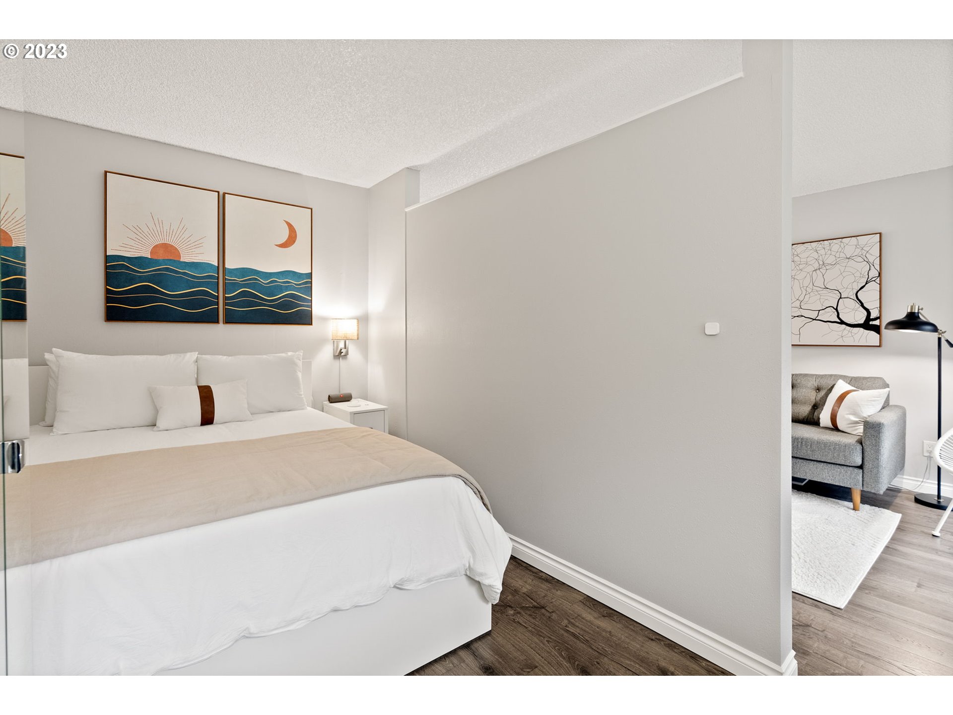 Photo #3: 23320220 Listing 