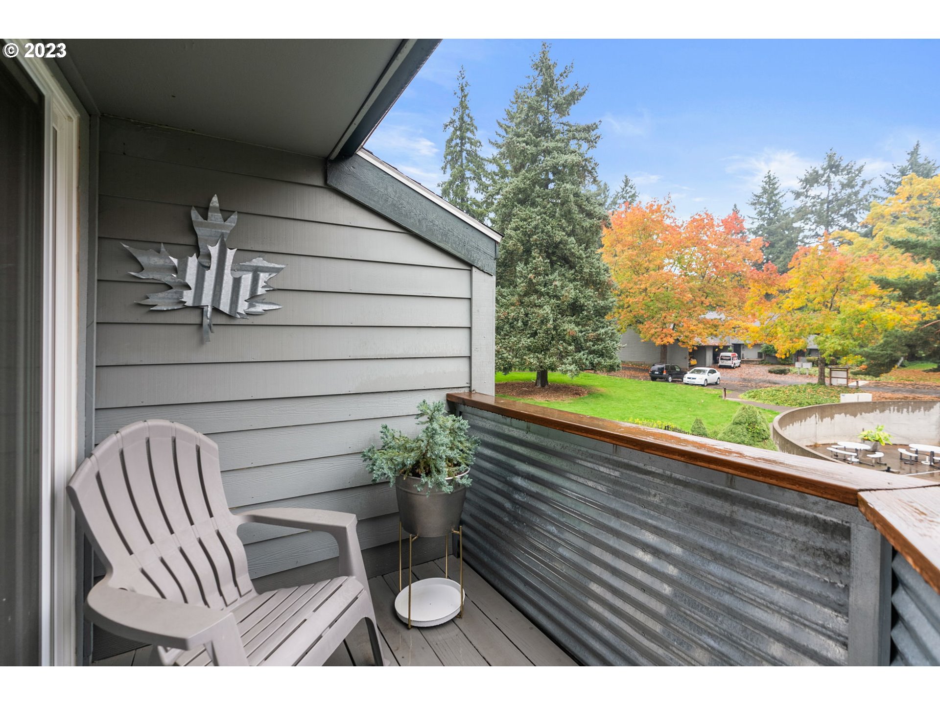 Photo #2: 23320220 Listing 