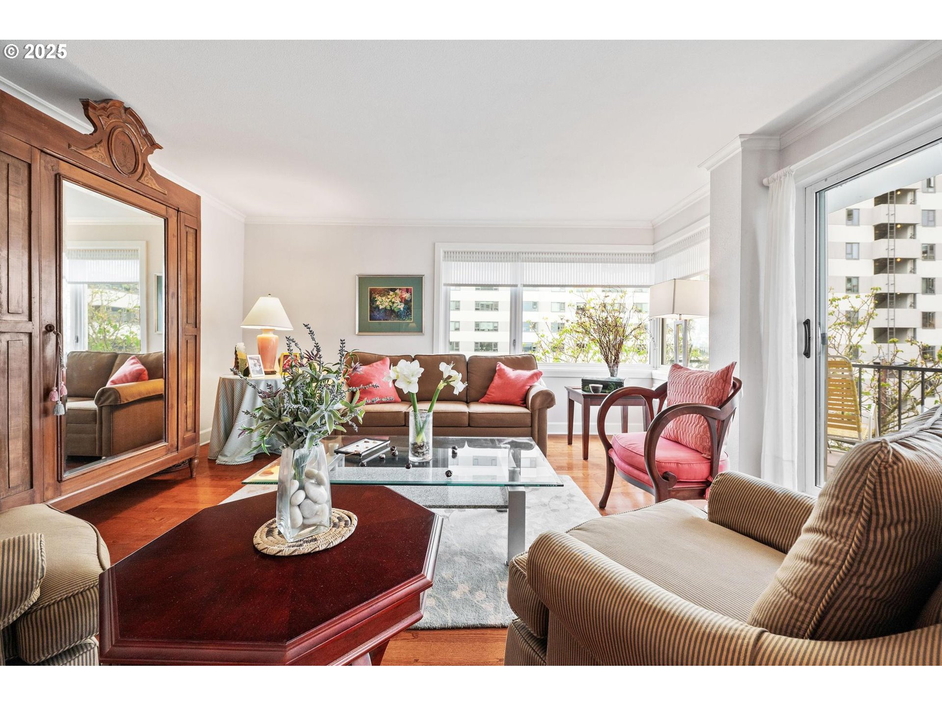 Photo #13: 233235526 Listing: Photo #13