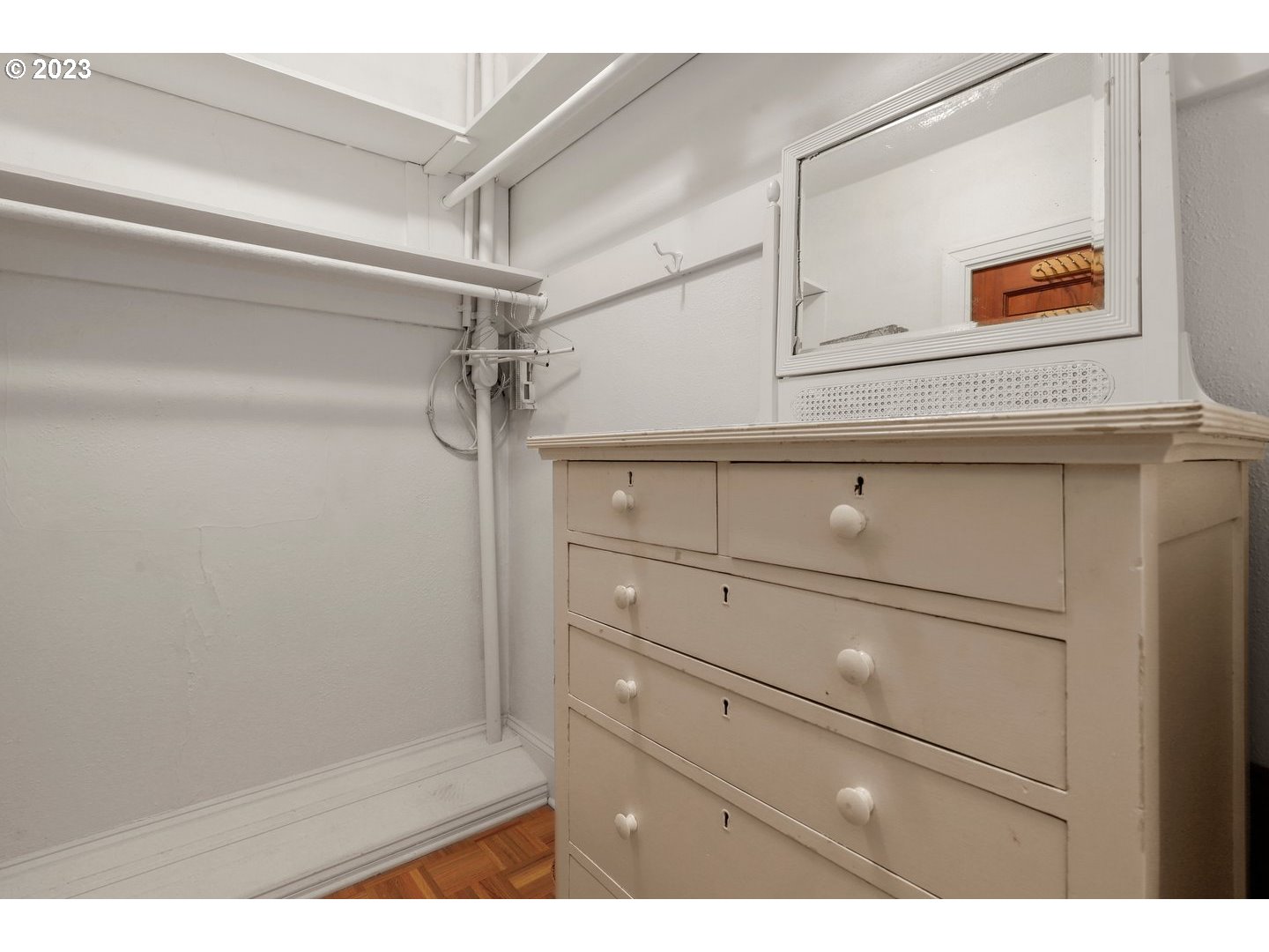Photo #6: 23326064 Listing 