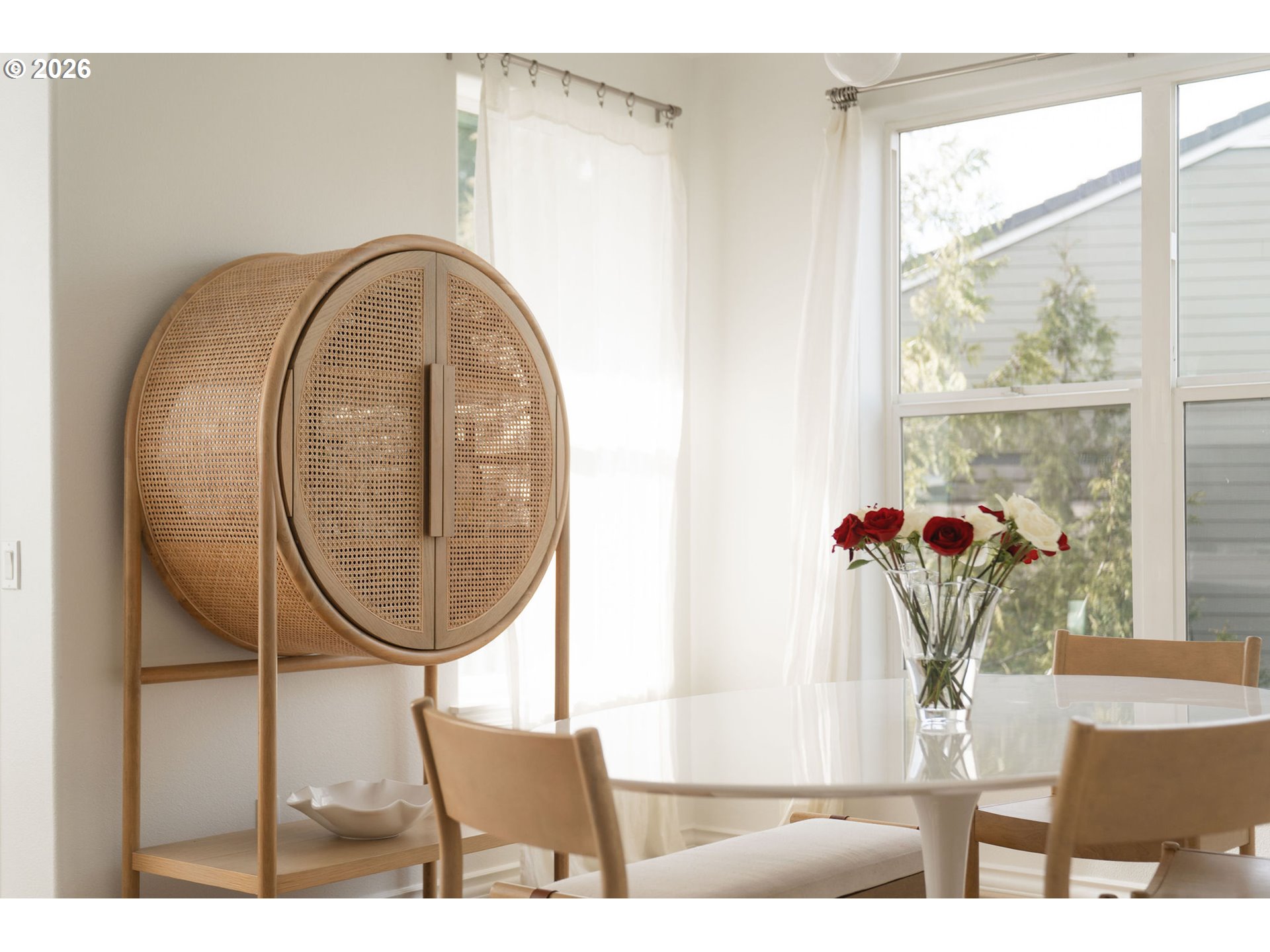 Photo #5: 233281758 Listing: Photo #5