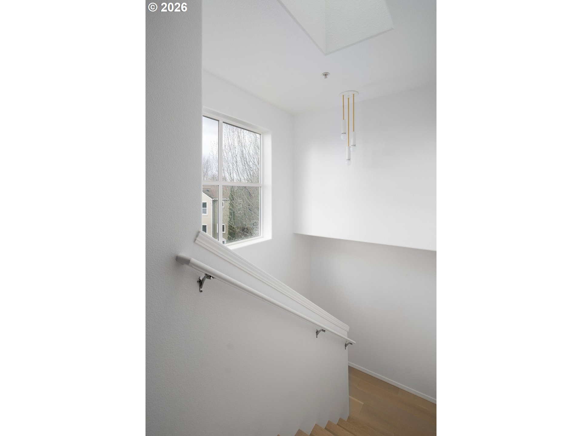 Photo #32: 233281758 Listing: Photo #32