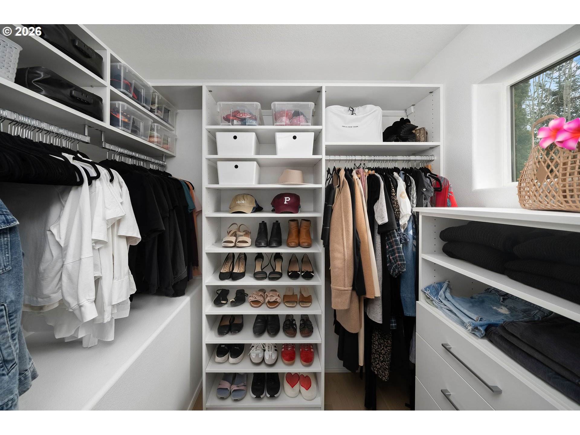 Photo #37: 233281758 Listing: Photo #37