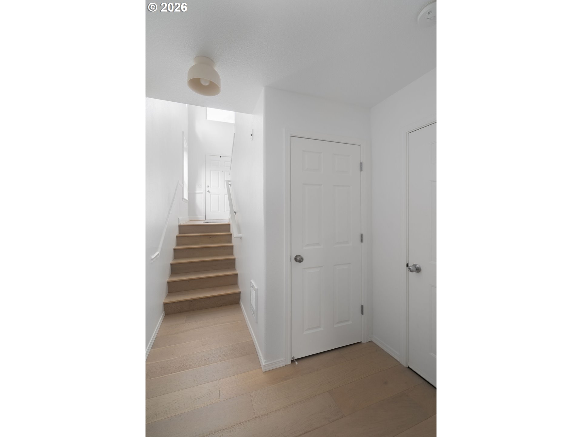 Photo #27: 233281758 Listing: Photo #27