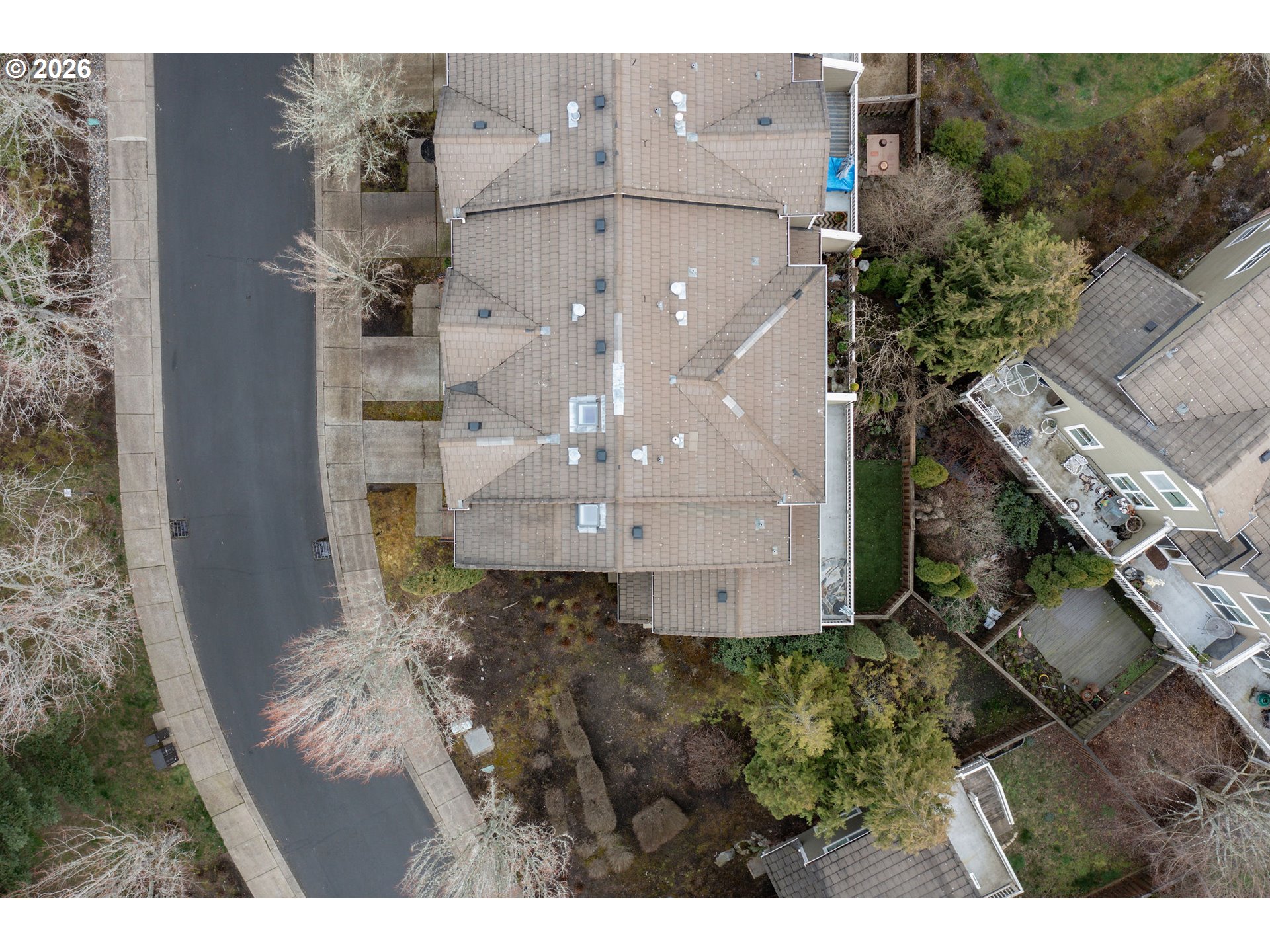 Photo #2: 233281758 Listing: Photo #2