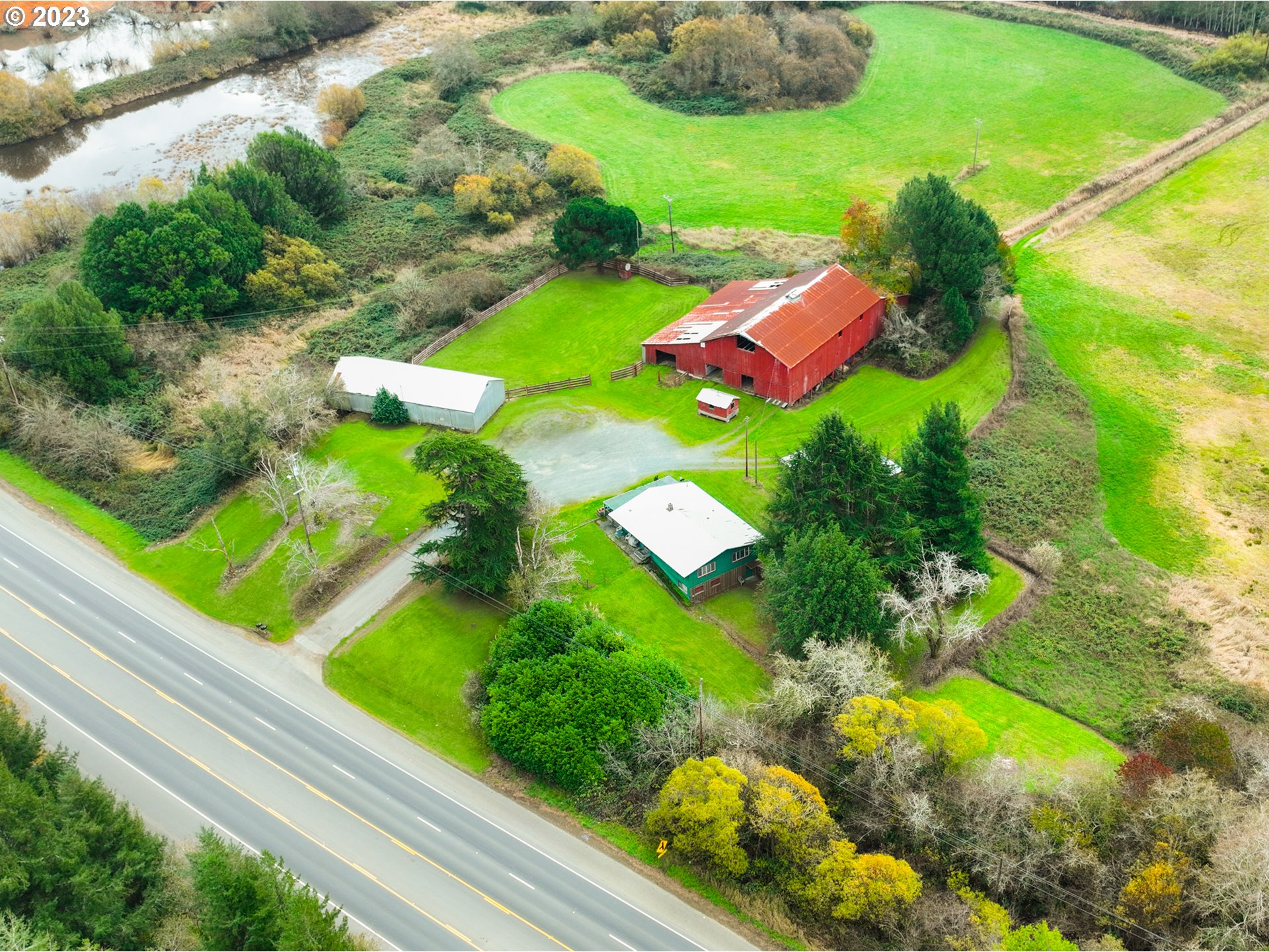 99690 HIGHWAY 42, Coquille, OR 