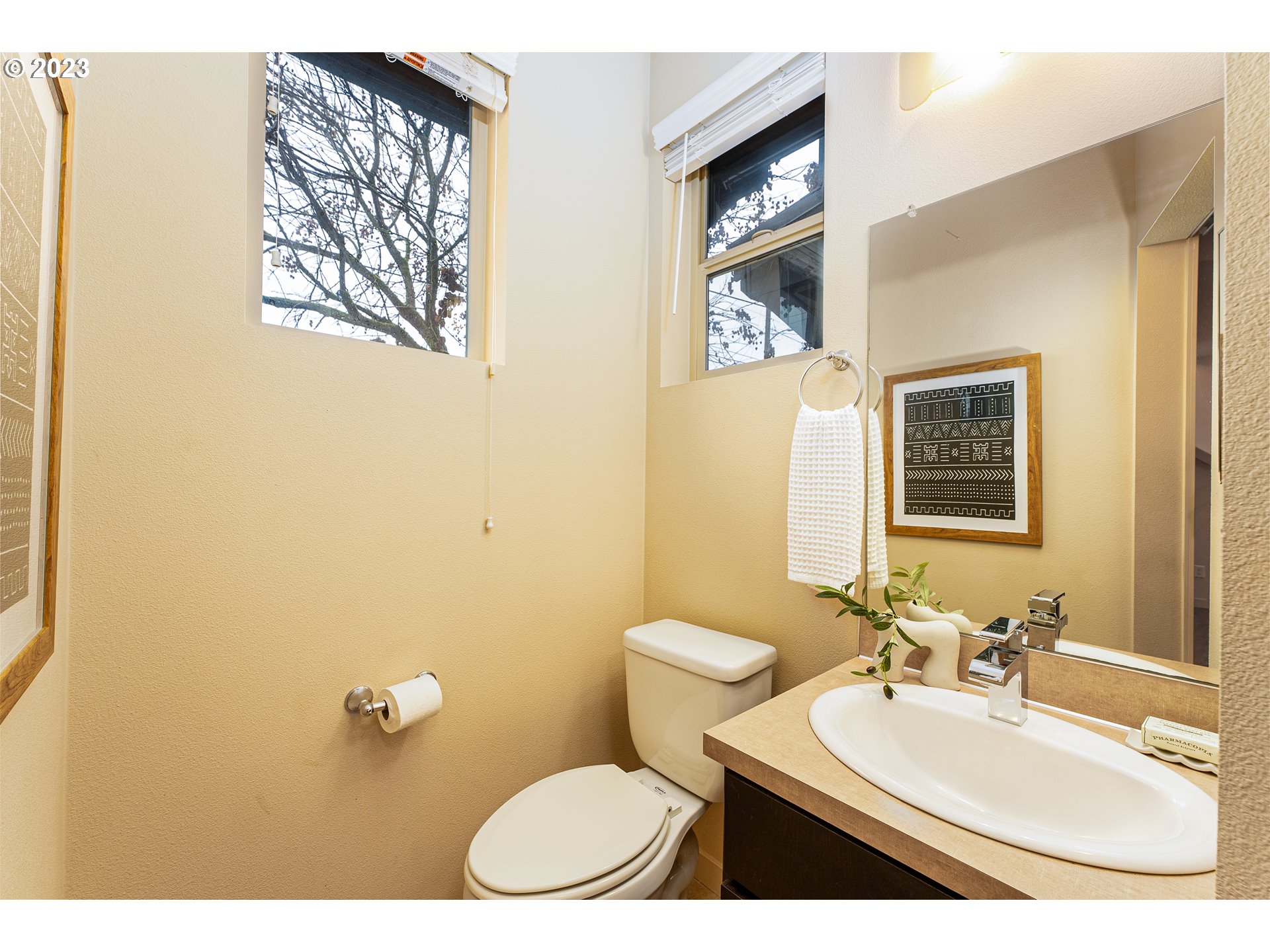 Photo #4: 23330810 Listing 