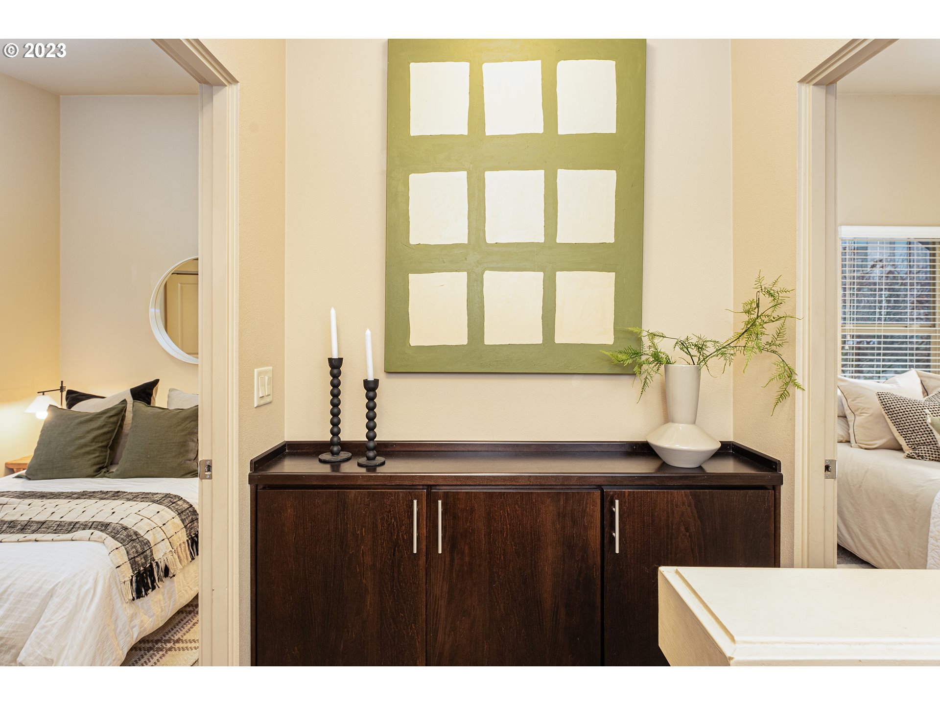 Photo #5: 23330810 Listing 